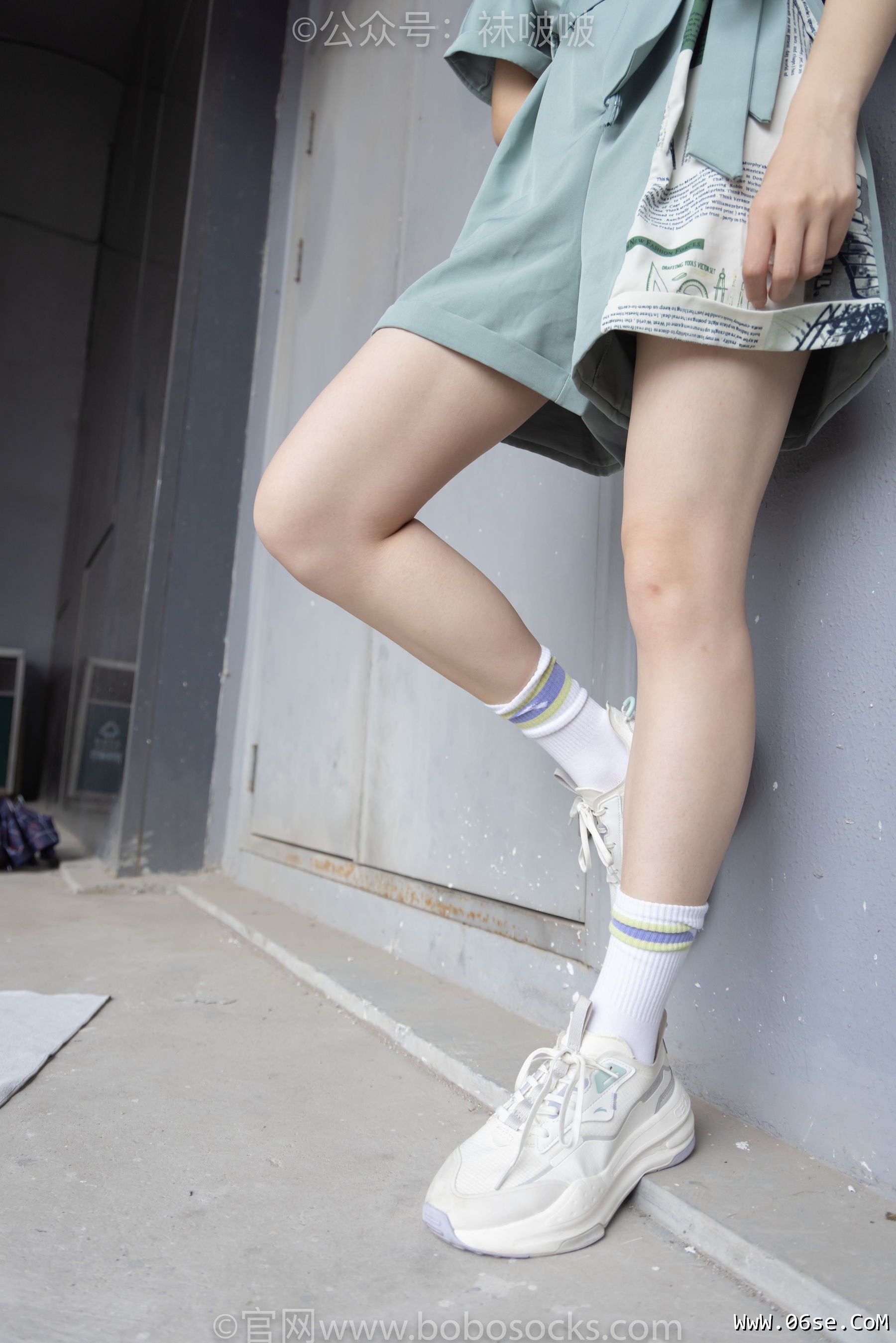 图片[17]-BoBoSocks袜啵啵 No.025 熊熊-安踏运动鞋、白色棉袜、裸足[146P]-六色网