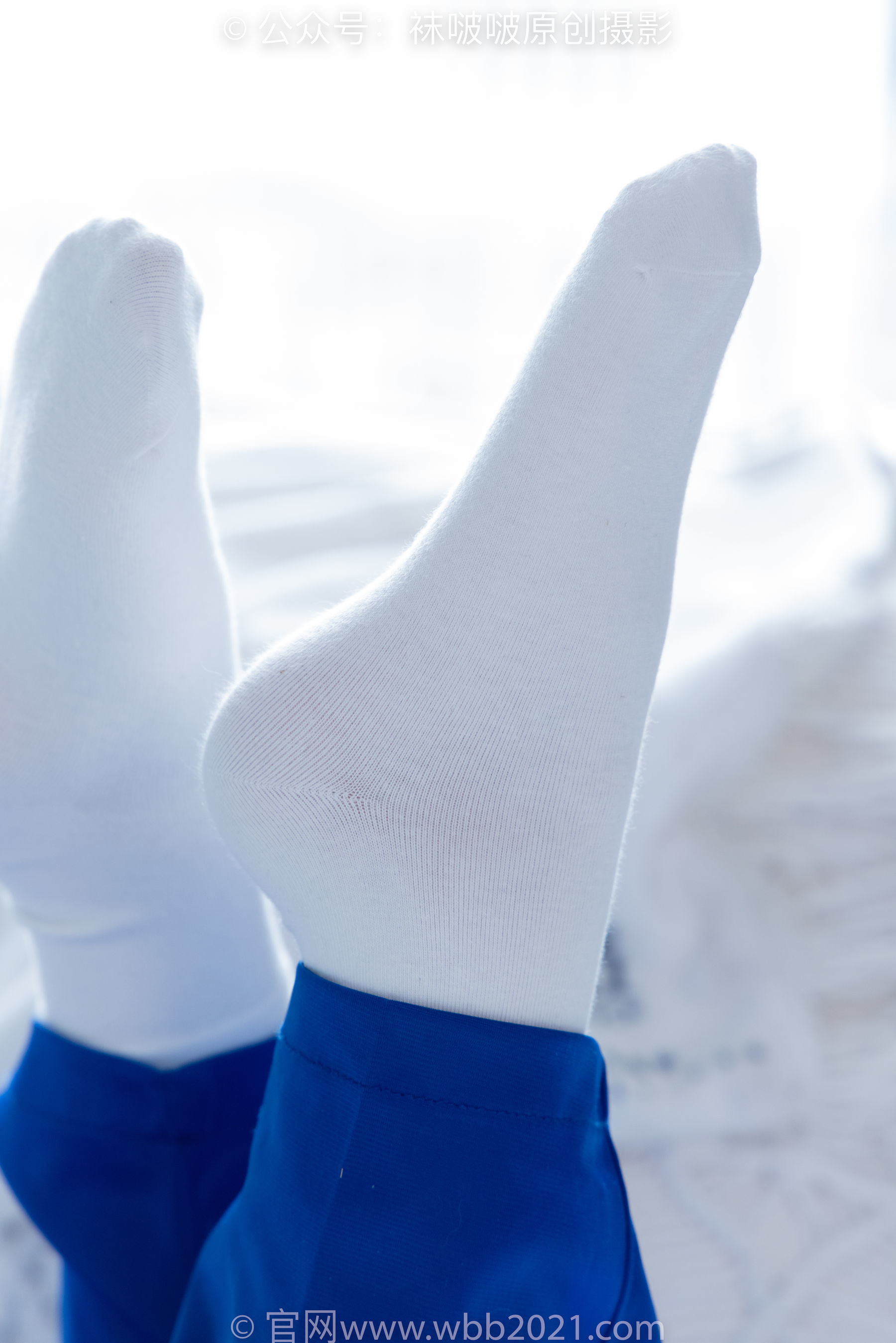 图片[23]-BoBoSocks袜啵啵 No.351 甜甜圈 -板鞋、白棉袜、肉丝、校服裤里丝[150P]-六色网