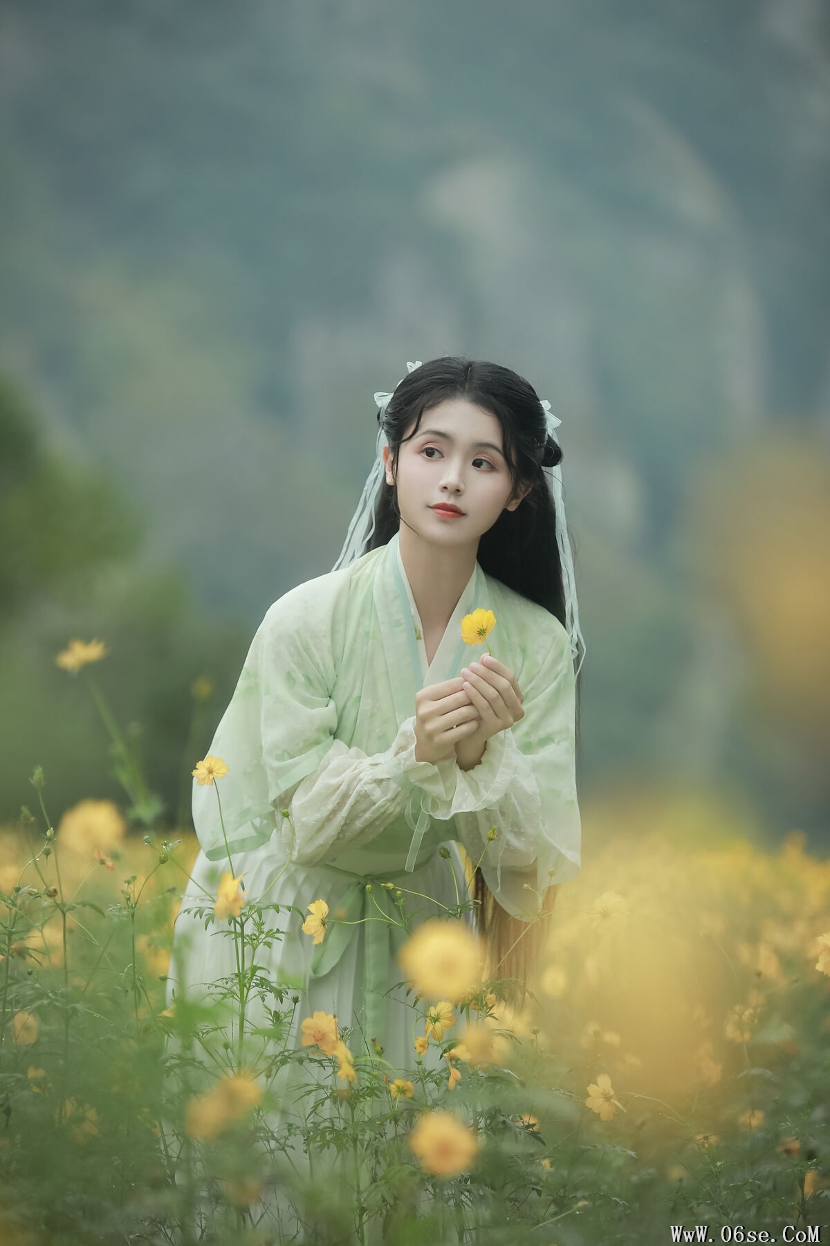 图片[23]-YiTuYu艺图语 Vol.6889 Yi Mi Liang Gao[28P]-六色网