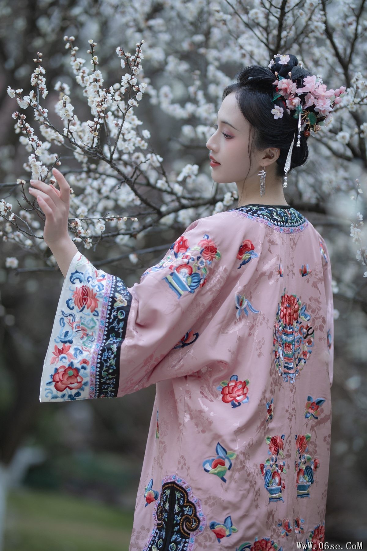 图片[18]-YiTuYu艺图语 Vol.5290 Fang Ting Yu[22P]-六色网