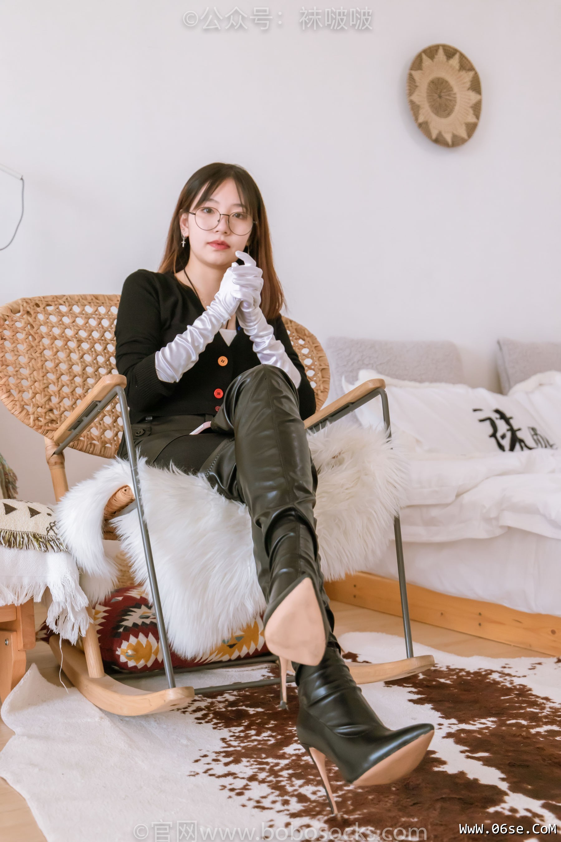 图片[15]-BoBoSocks袜啵啵 No.041 小甜豆-高跟长靴、黑色踩脚裤、肉丝[140P]-六色网