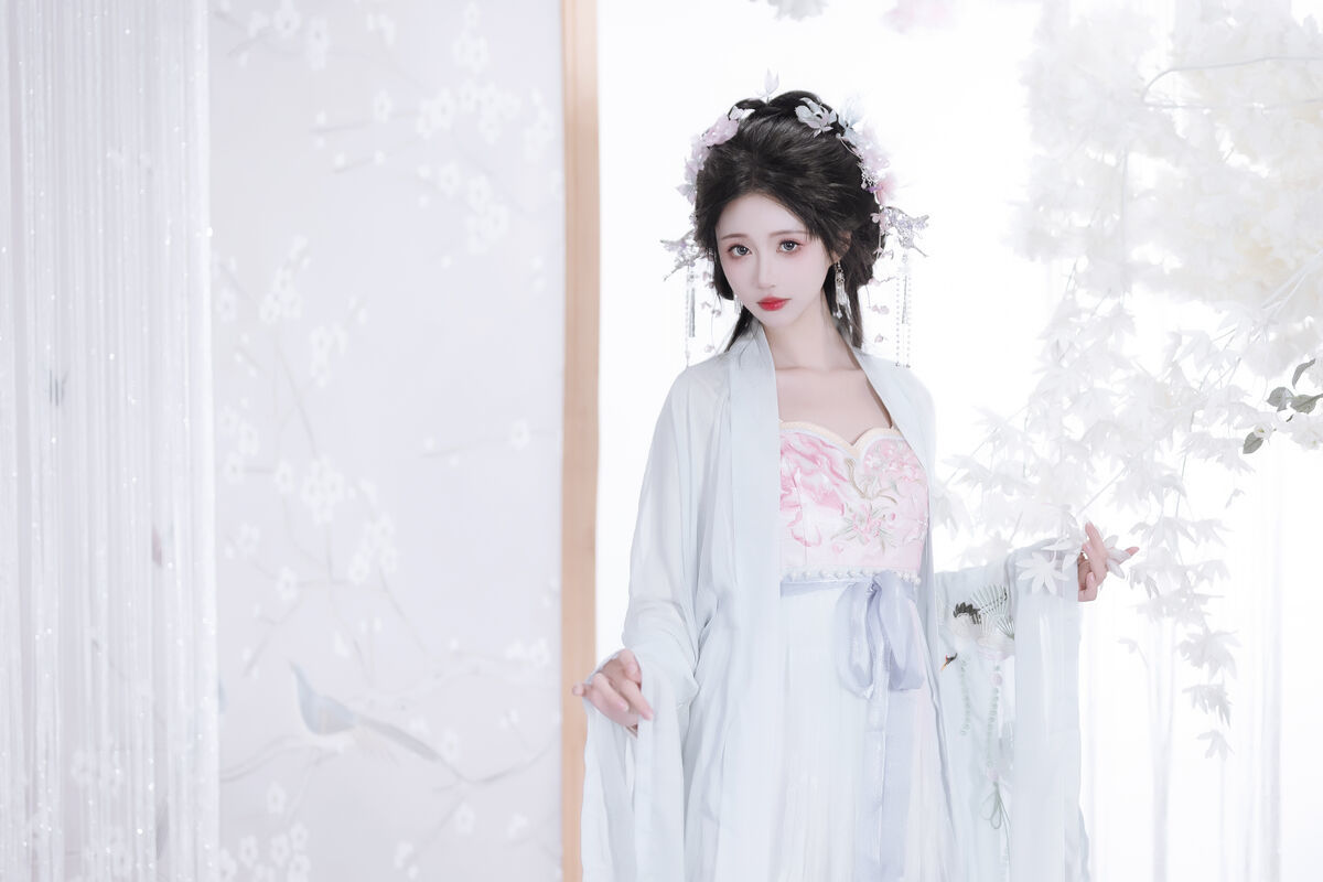 图片[8]-YiTuYu艺图语 Vol.7021 Qi Luo Sheng De Xiao Su Su[26P]-六色网