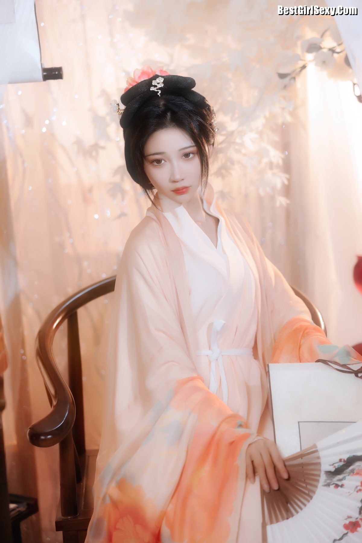 图片[11]-YiTuYu艺图语 Vol.4011 Qi Luo Sheng De Xiao Su Su[30P]-六色网