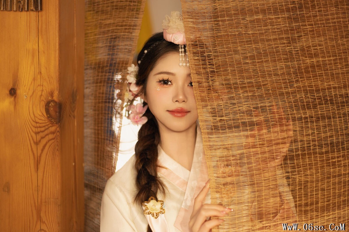 图片[26]-YiTuYu艺图语 Vol.7340 Fei Tian Xiao Mo Nu[35P]-六色网