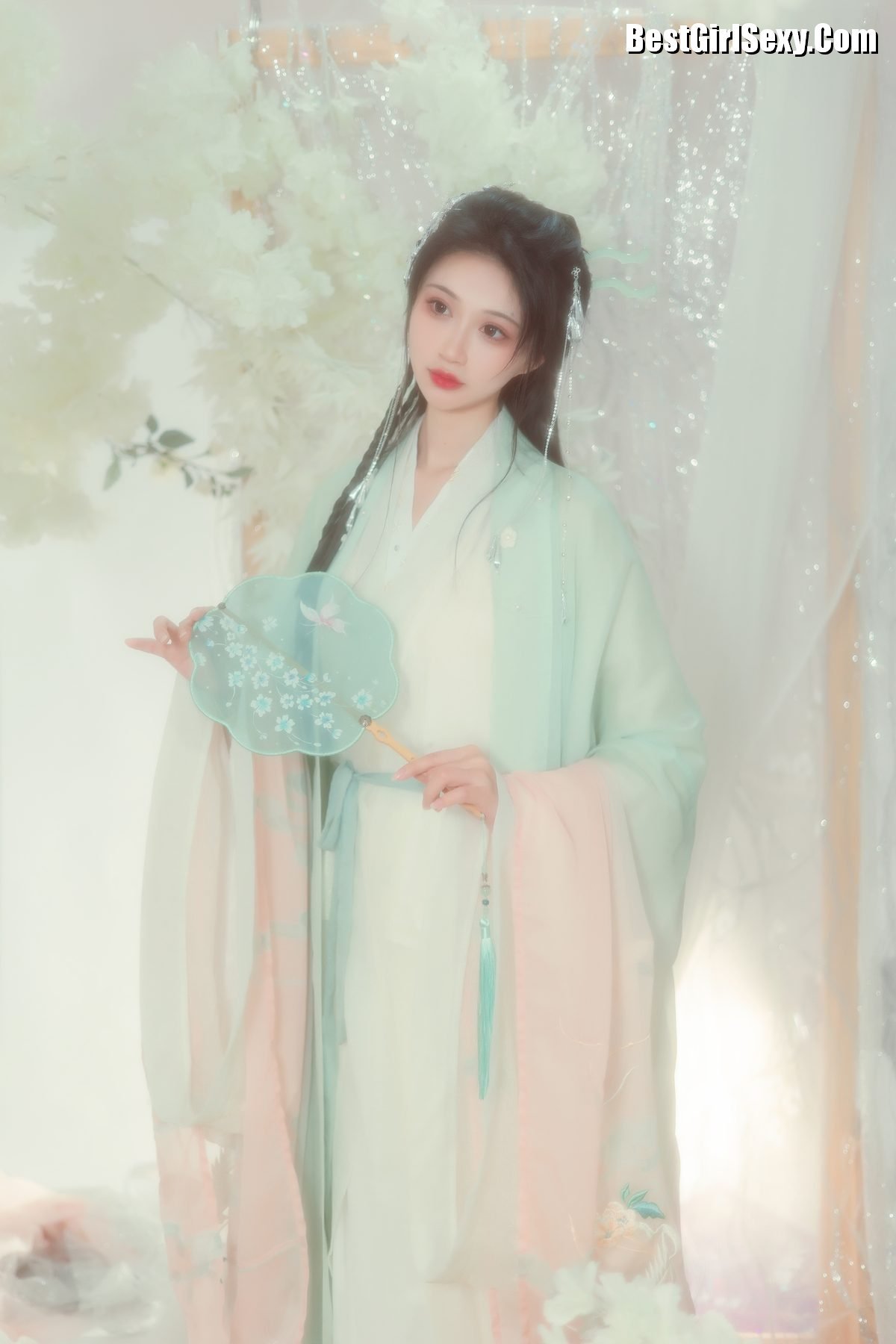 图片[8]-YiTuYu艺图语 Vol.3796 Qi Luo Sheng De Xiao Su Su[25P]-六色网