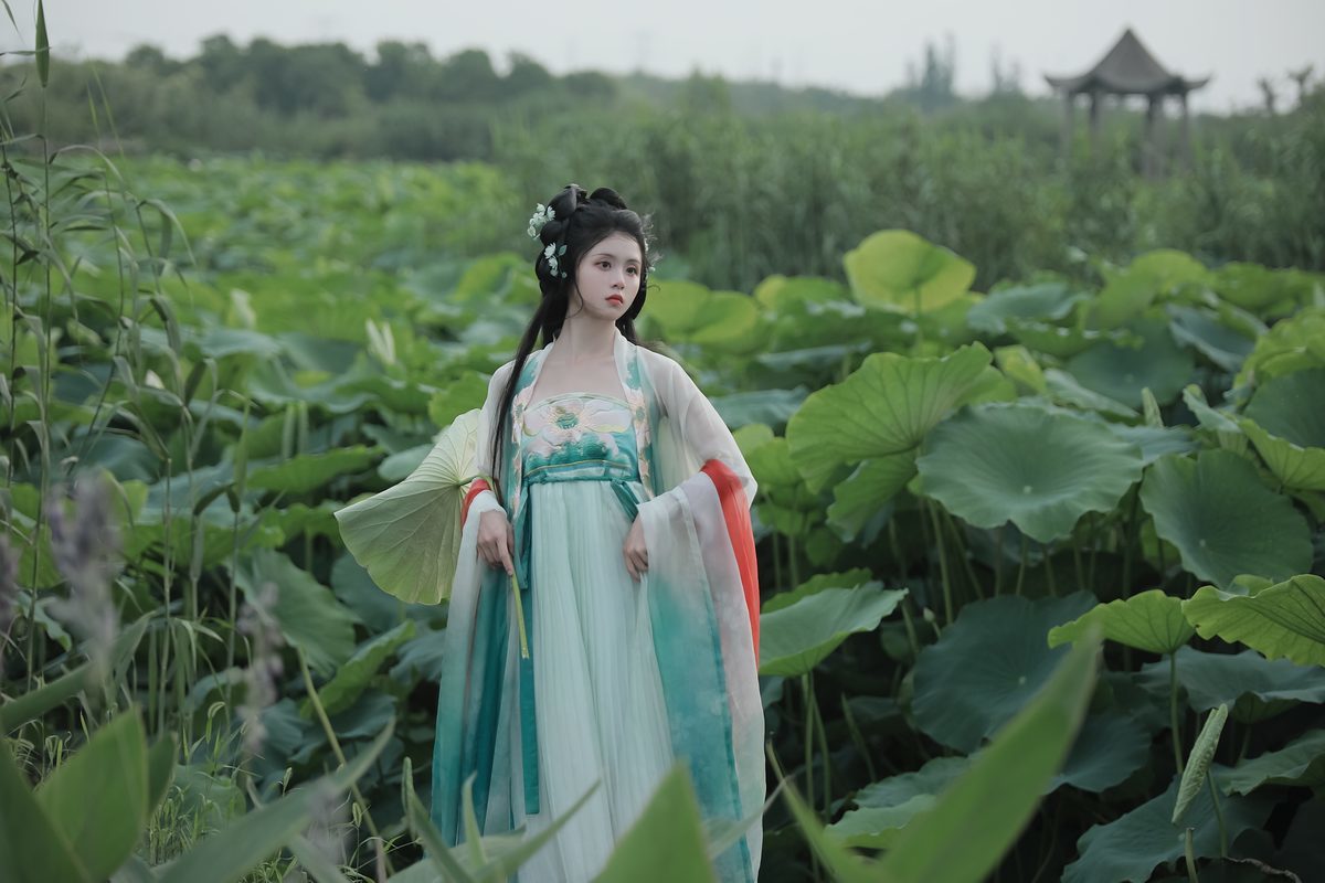 图片[4]-YiTuYu艺图语 Vol.5154 Dai Bu Zhu De Yi Mi[35P]-六色网