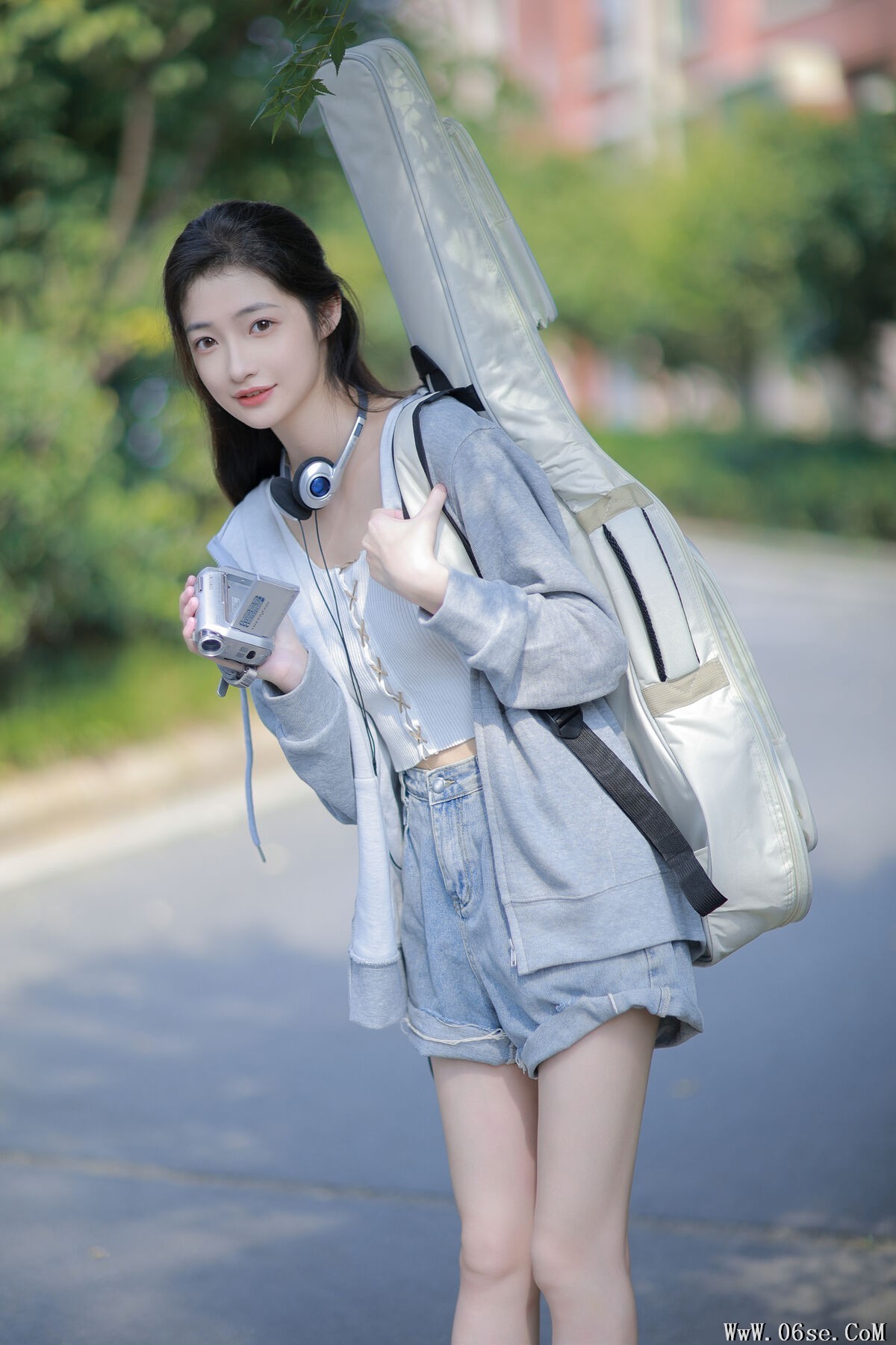 图片[13]-YiTuYu艺图语 Vol.6623 Dai Dai Qi Fei La[23P]-六色网
