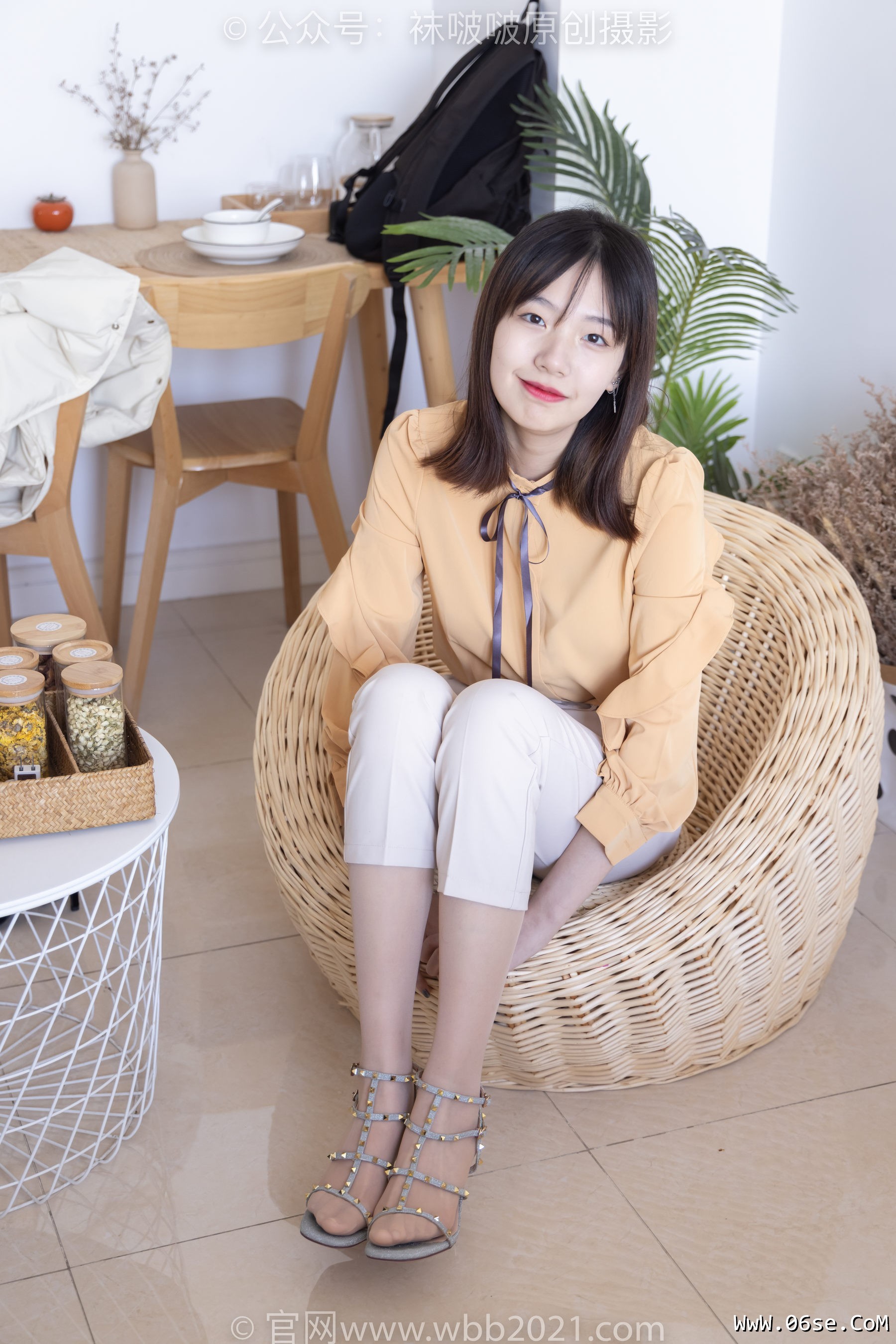 图片[83]-BoBoSocks袜啵啵 No.240 小甜豆-三双高跟鞋、肉丝、裸足[156P]-六色网