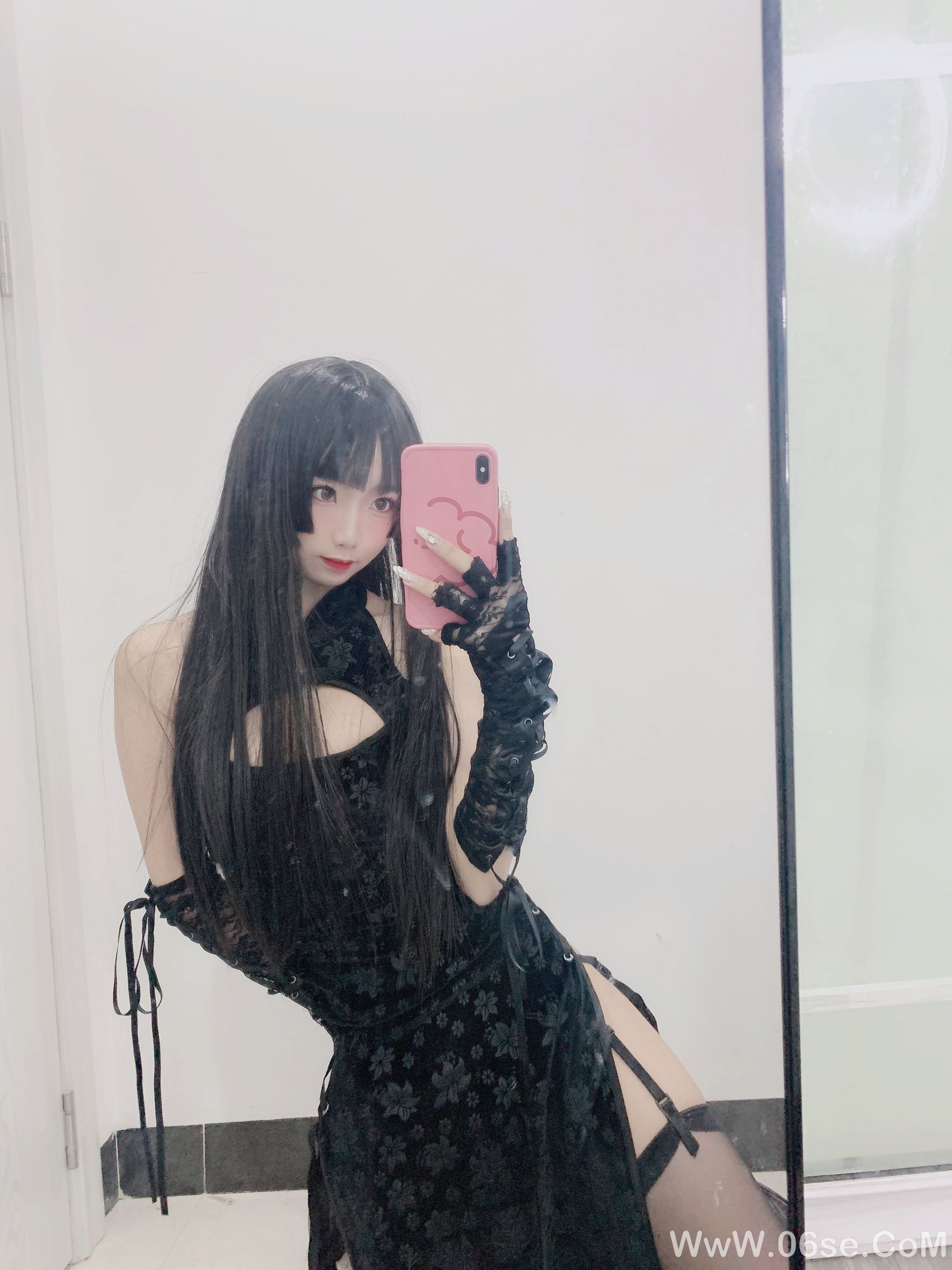 图片[3]-白嫩美少女鬼畜瑶 黑色旗袍[70P]-六色网