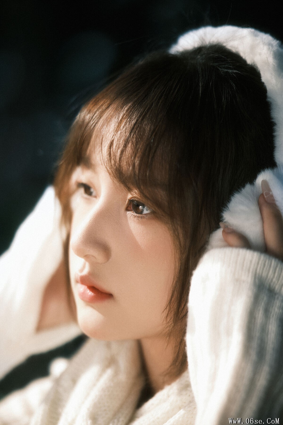 图片[25]-YiTuYu艺图语 Vol.6514 Bei Shang Fei Niu[26P]-六色网
