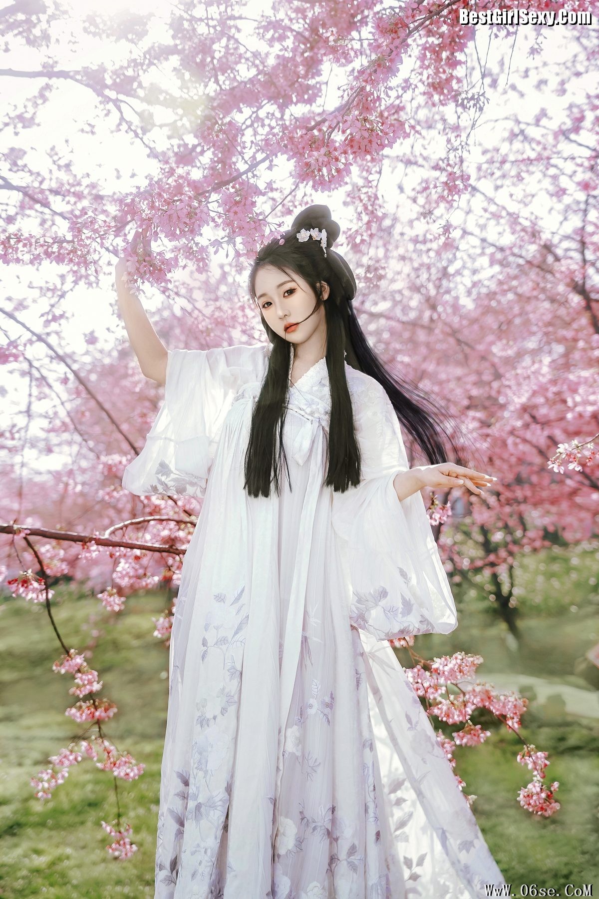 图片[20]-YiTuYu艺图语 Vol.4017 Miao Cui Jiao[23P]-六色网