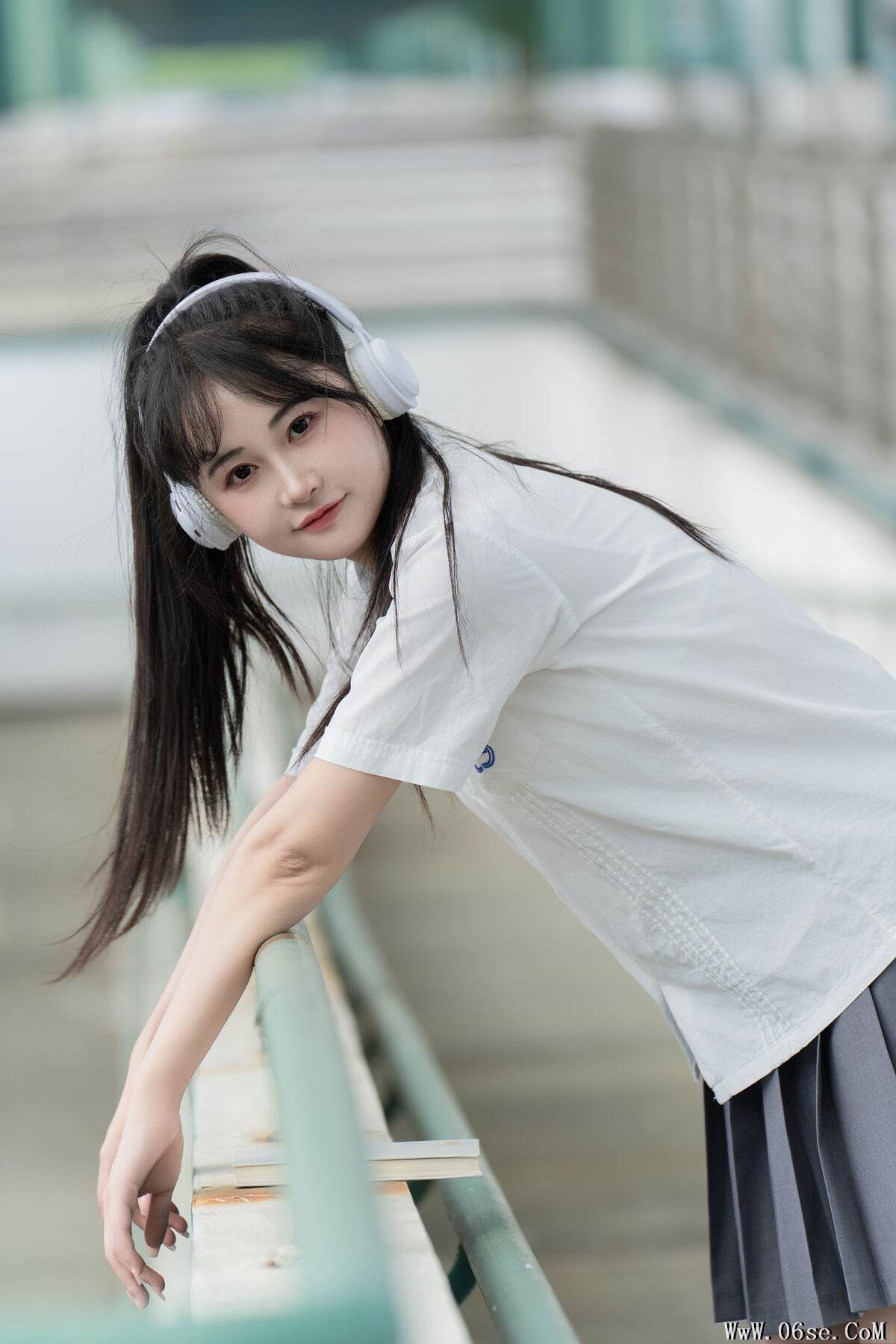 图片[22]-YiTuYu艺图语 Vol.7260 Jiao Yi Zhi Sui Sui[33P]-六色网