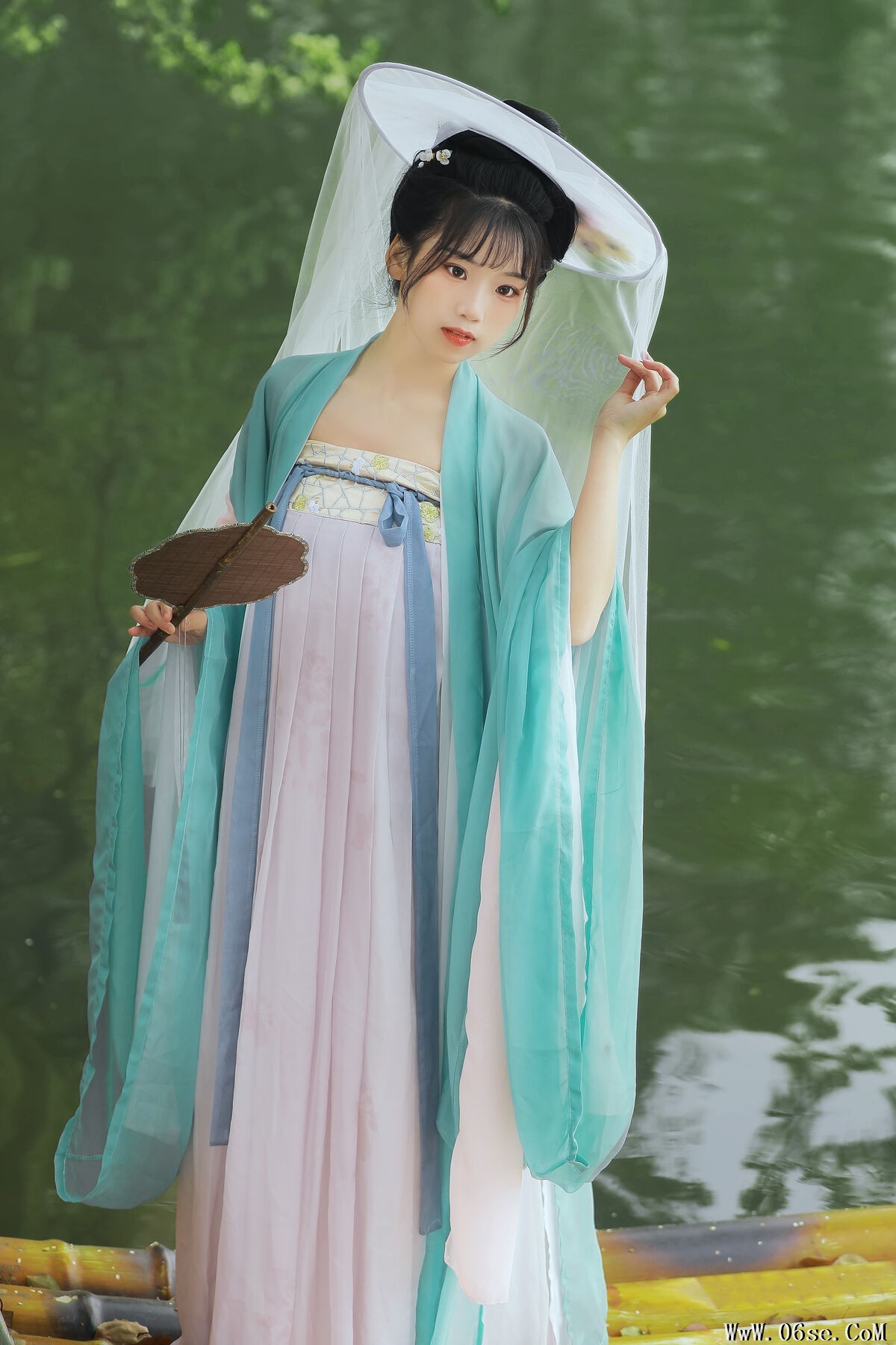 图片[4]-YiTuYu艺图语 Vol.7164 Zhou Zhou Ay[24P]-六色网