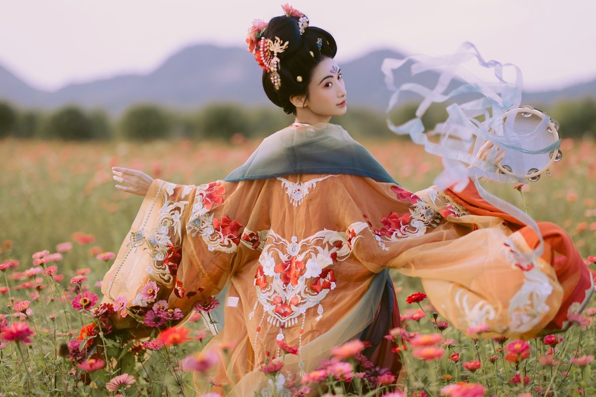 图片[25]-YiTuYu艺图语 Vol.5550 Mou Xiao Yao[45P]-六色网