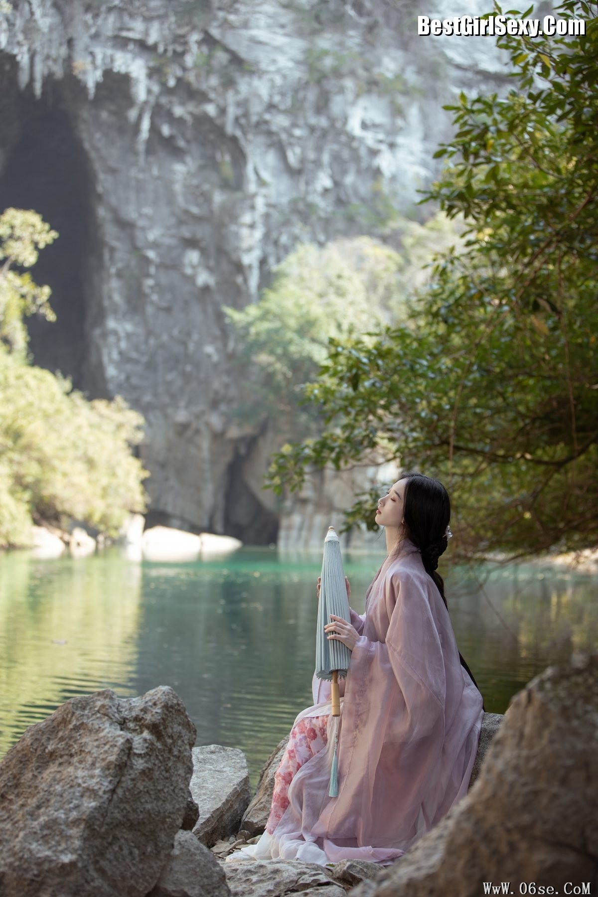 图片[27]-YiTuYu艺图语 Vol.3809 A Moon[33P]-六色网