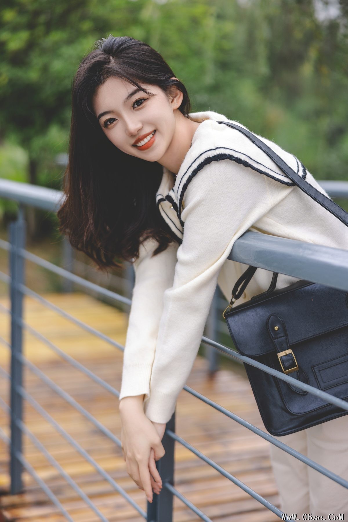 图片[22]-YiTuYu艺图语 Vol.4762 Aka Ki Qing Ko[28P]-六色网