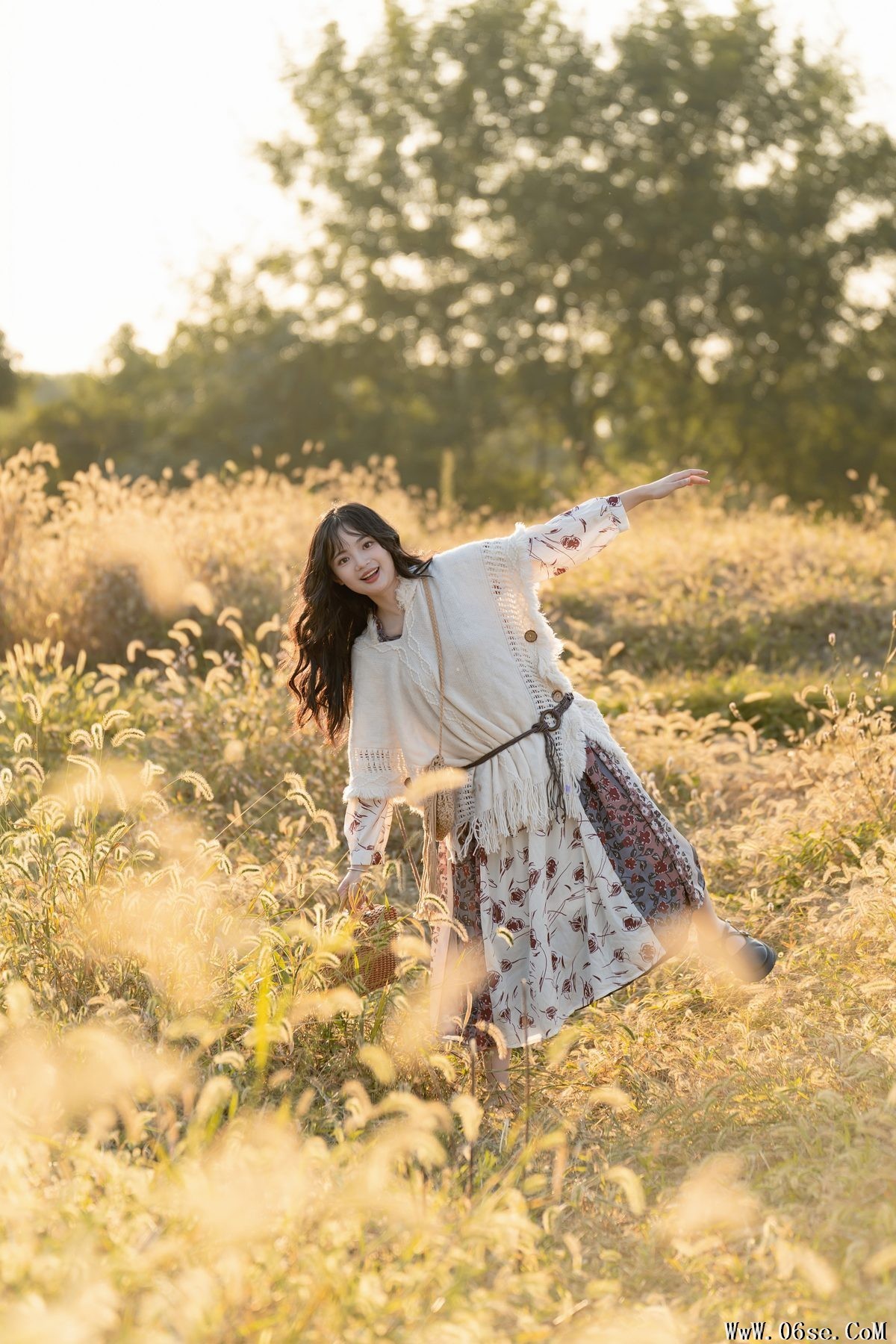 图片[24]-YiTuYu艺图语 Vol.5844 Xiao Ou O[24P]-六色网