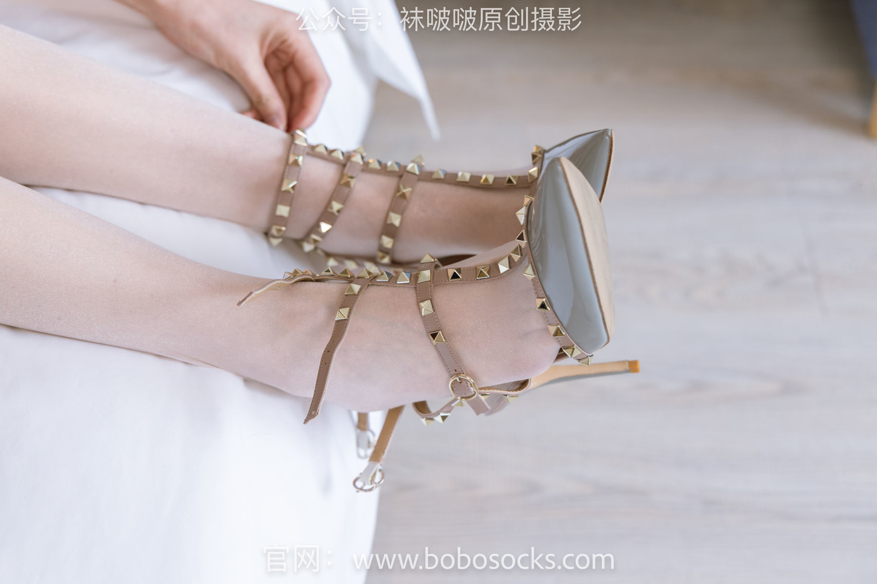 图片[184]-BoBoSocks袜啵啵 No.154 小甜豆-两双高跟鞋、珠光白丝、女仆装[200P]-六色网