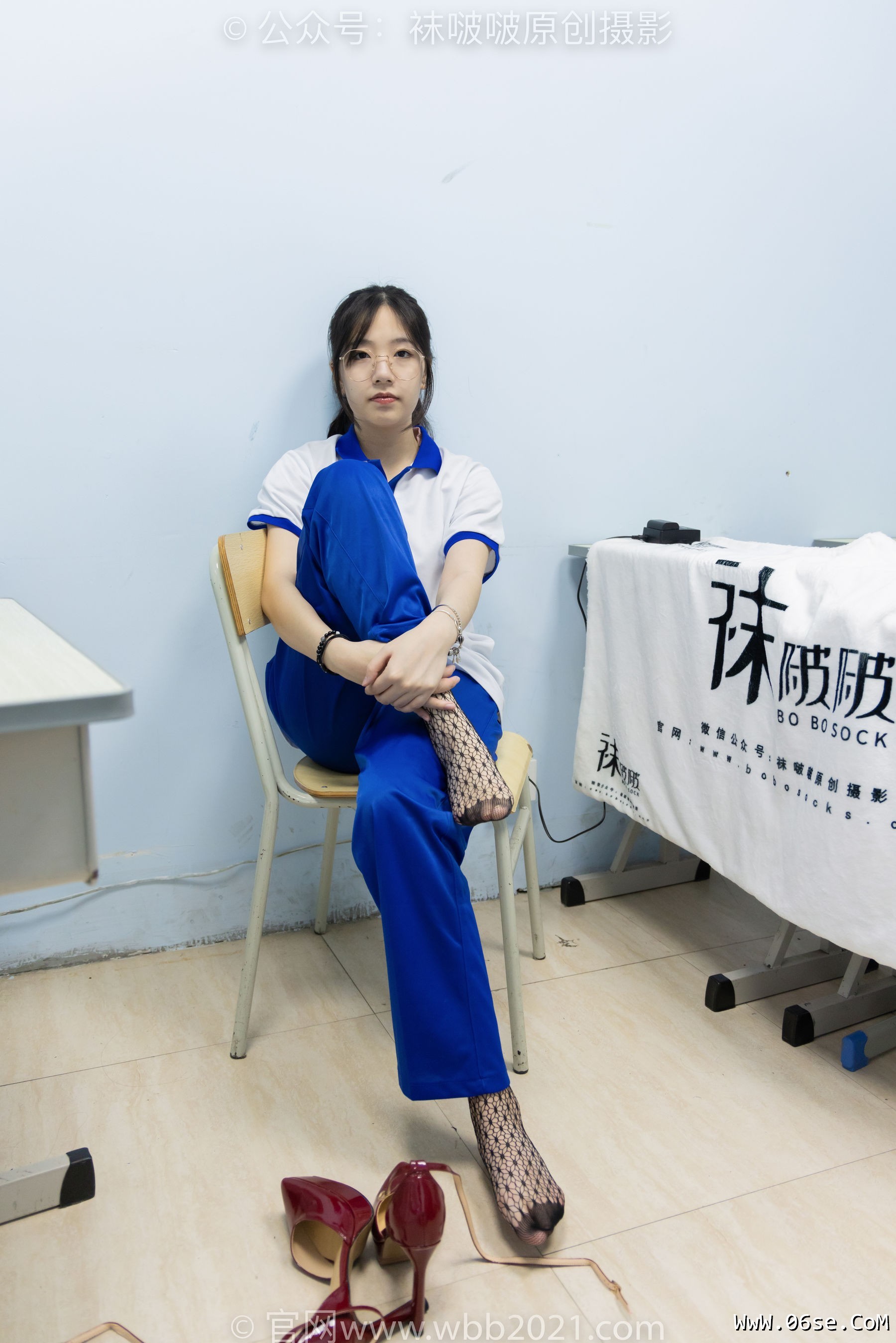 图片[12]-BoBoSocks袜啵啵 No.375 小甜豆 -高跟鞋、黑色蕾丝网袜、校服裤里丝[160P]-六色网