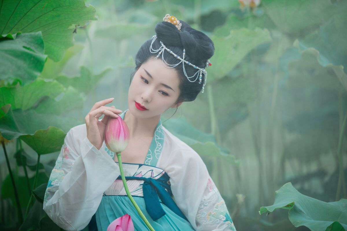 图片[25]-YiTuYu艺图语 Vol.7066 Mu Ge[26P]-六色网