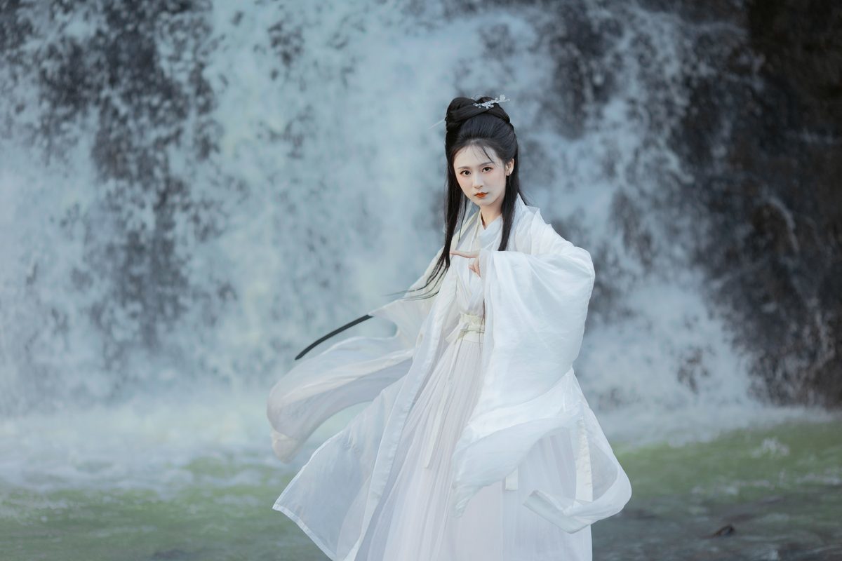 图片[7]-YiTuYu艺图语 Vol.5754 Shu Pian Yoyi[44P]-六色网