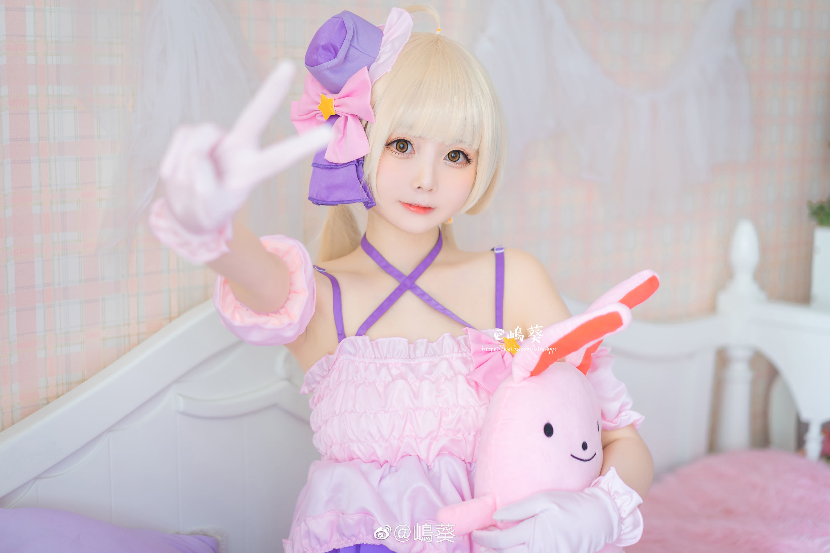 图片[6]-微博美女嶋葵 双叶杏打歌服[8P]-六色网