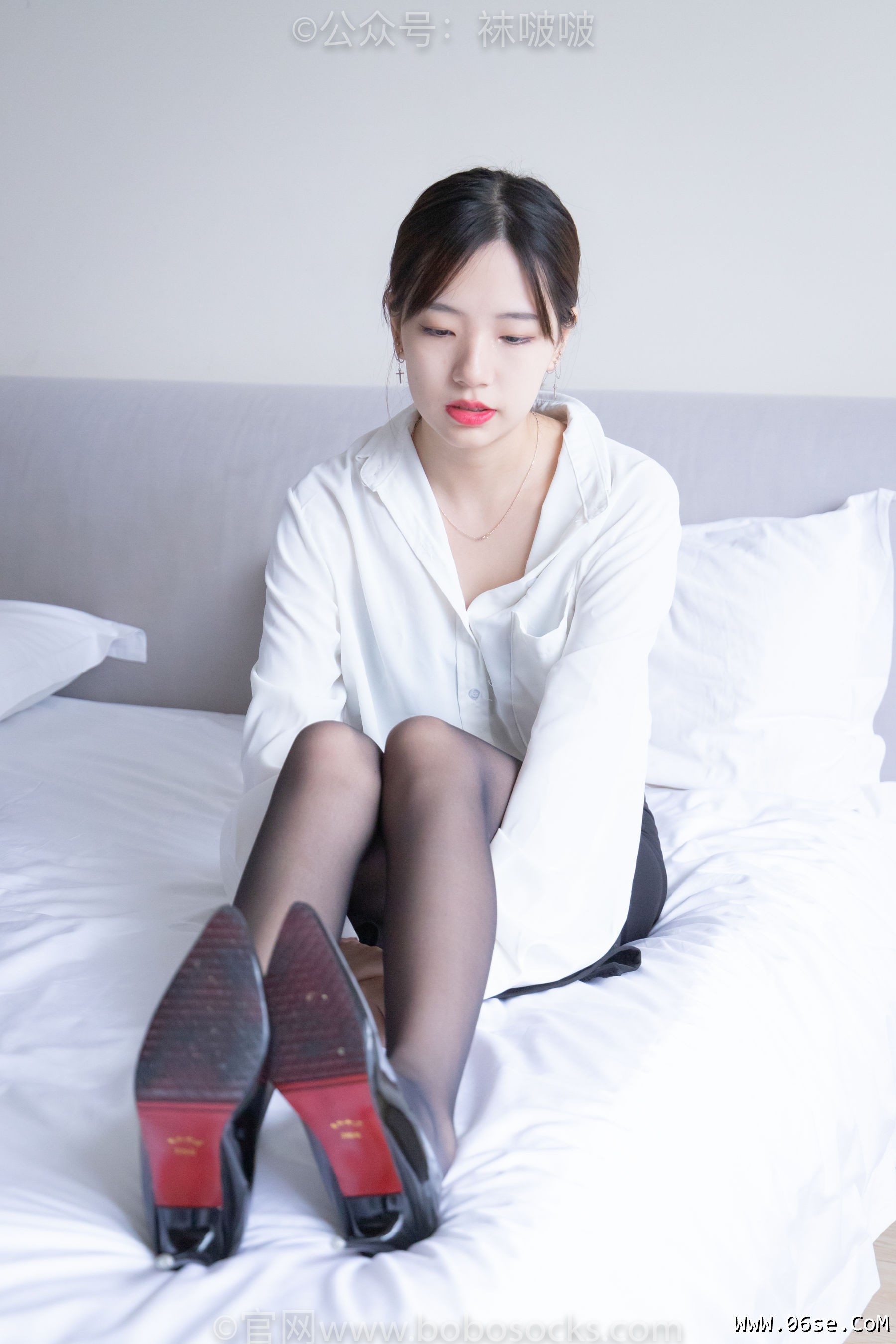 图片[129]-BoBoSocks袜啵啵 No.017 小甜豆-OL制服、高跟鞋、黑丝[131P]-六色网