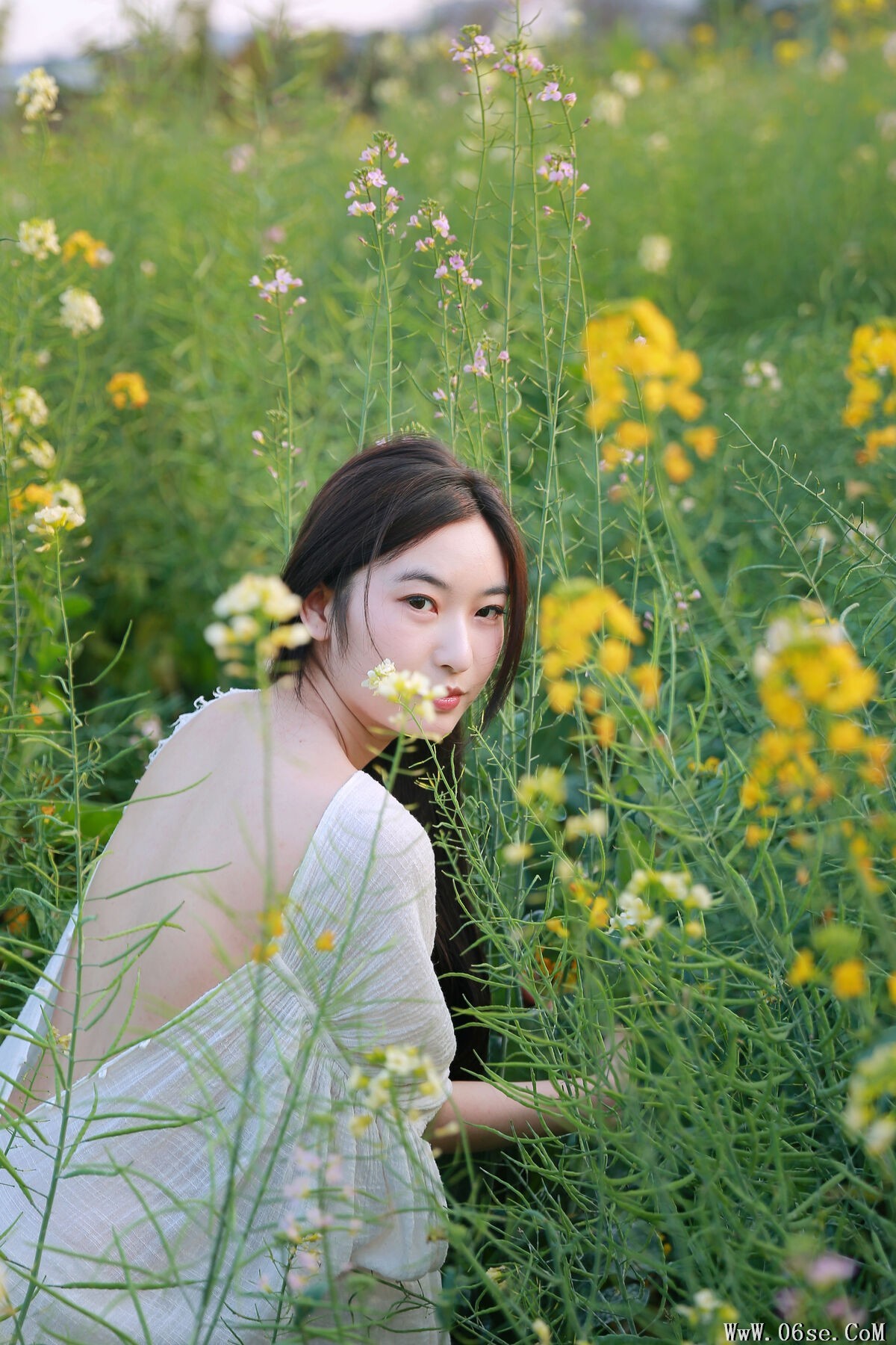 图片[23]-YiTuYu艺图语 Vol.6824 Xiao Xong[28P]-六色网