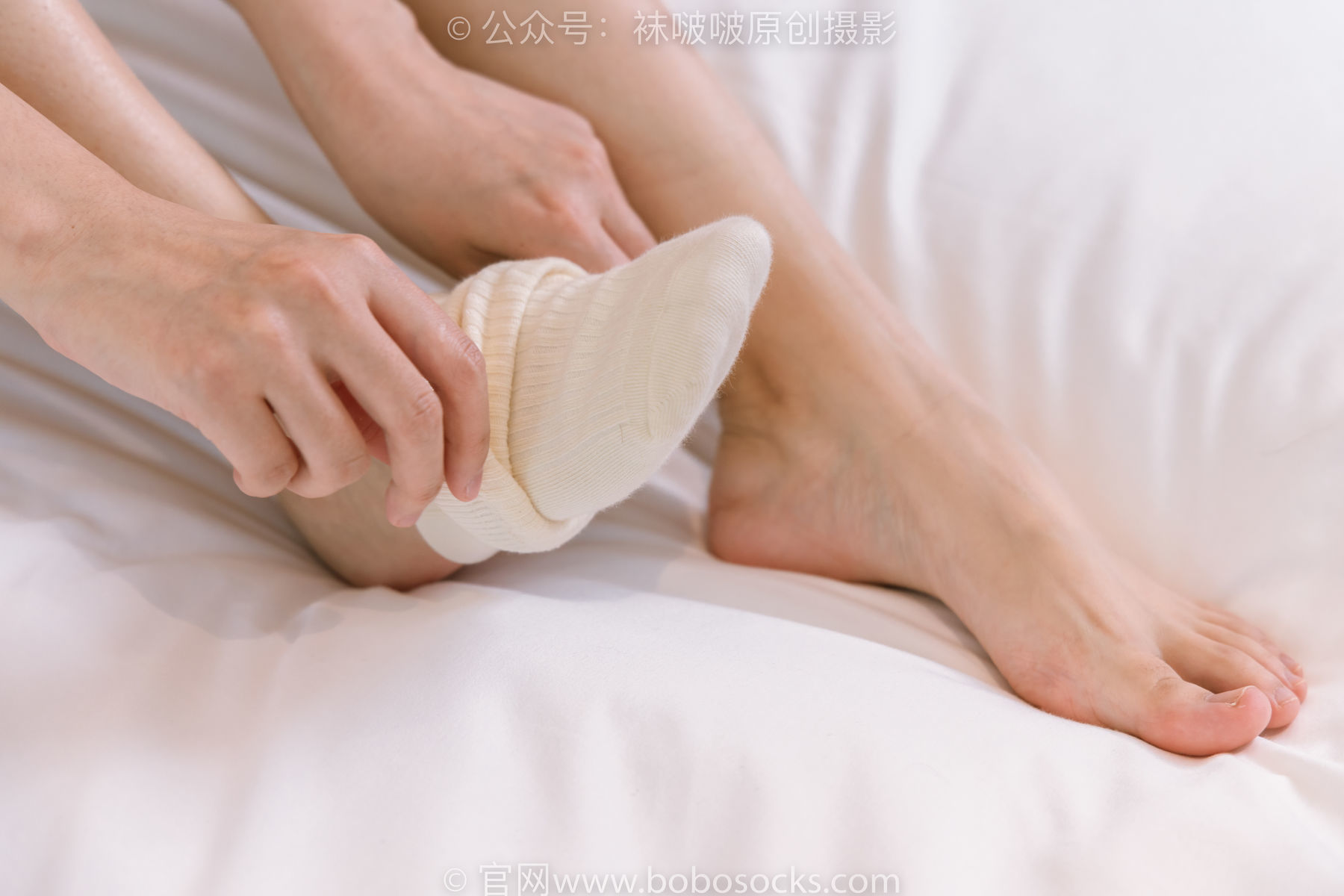 图片[135]-BoBoSocks袜啵啵 No.176 小安-运动鞋、白棉袜、裸足[139P]-六色网
