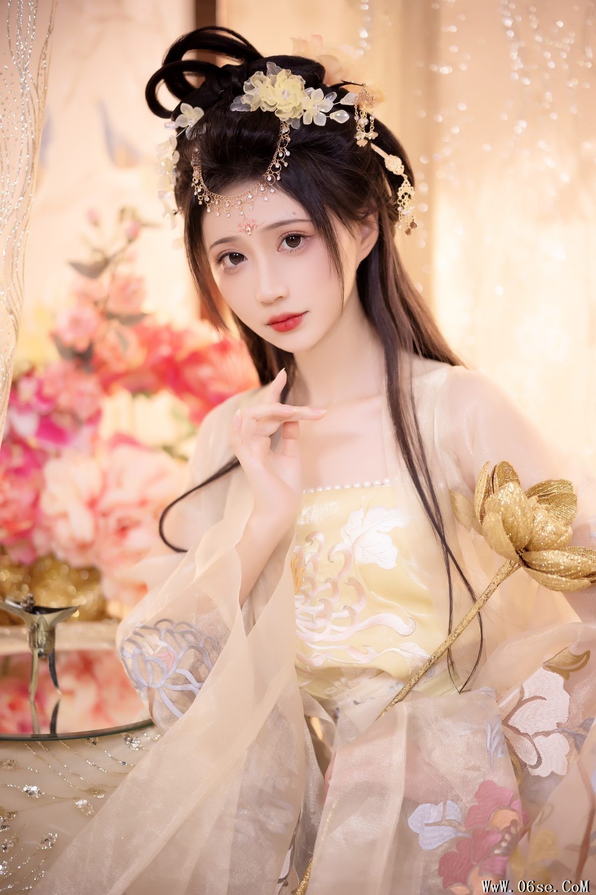 图片[20]-YiTuYu艺图语 Vol.3498 Qi Luo Sheng De Xiao Su Su[31P]-六色网