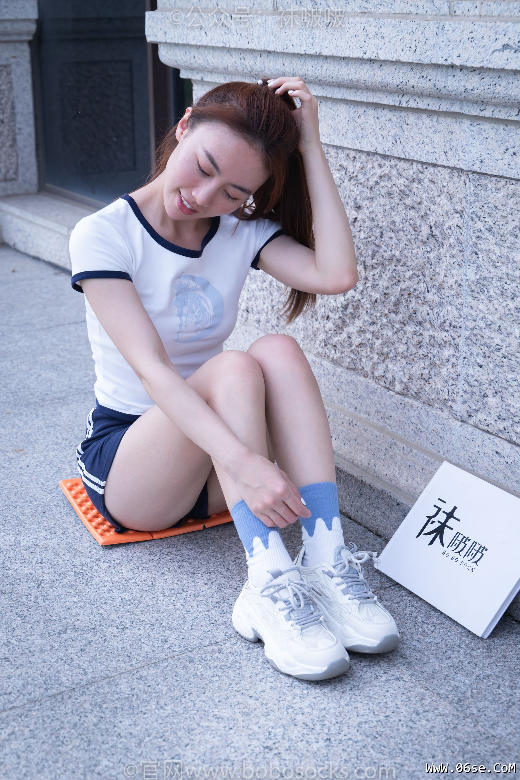 图片[20]-BoBoSocks袜啵啵 No.028 小米-运动鞋、白棉袜、裸足[133P]-六色网