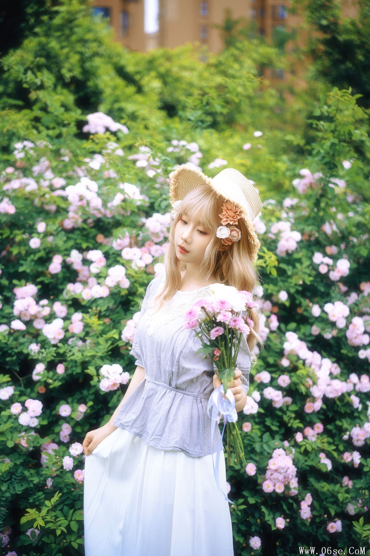 图片[11]-YiTuYu艺图语 Vol.6892 Zi Qing[22P]-六色网