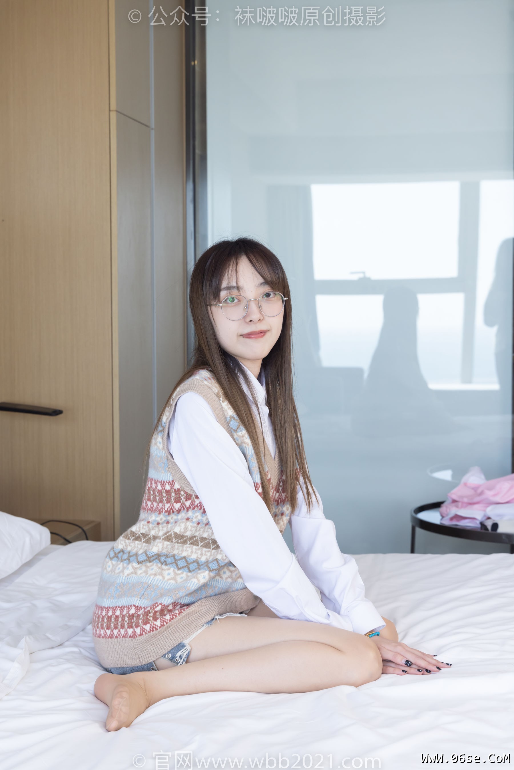 图片[142]-BoBoSocks袜啵啵 No.316 稚予 -运动鞋、马丁靴、肉丝[160P]-六色网