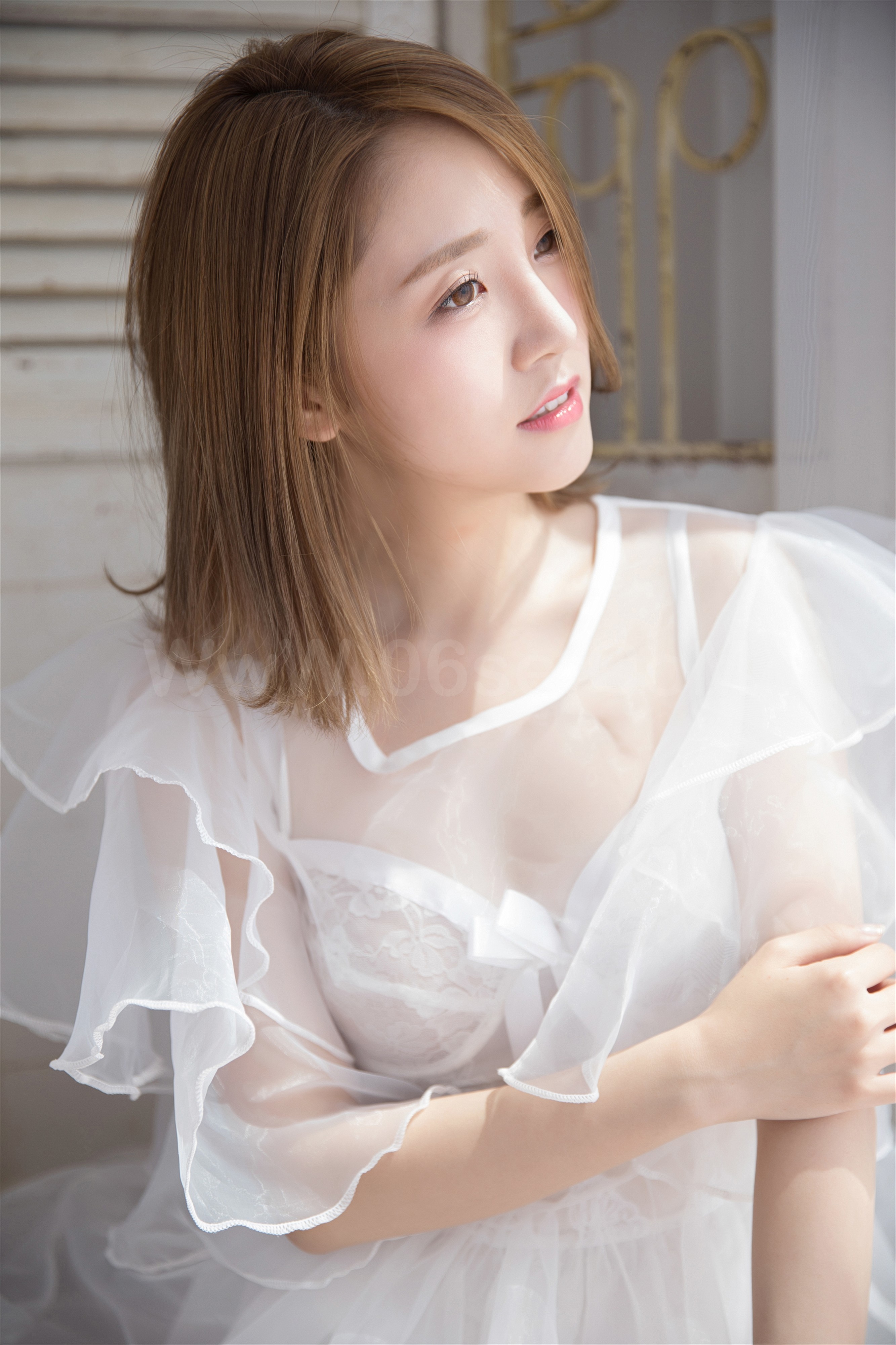 图片[28]-雅拉伊 – 《一颦一笑》[34P]-六色网