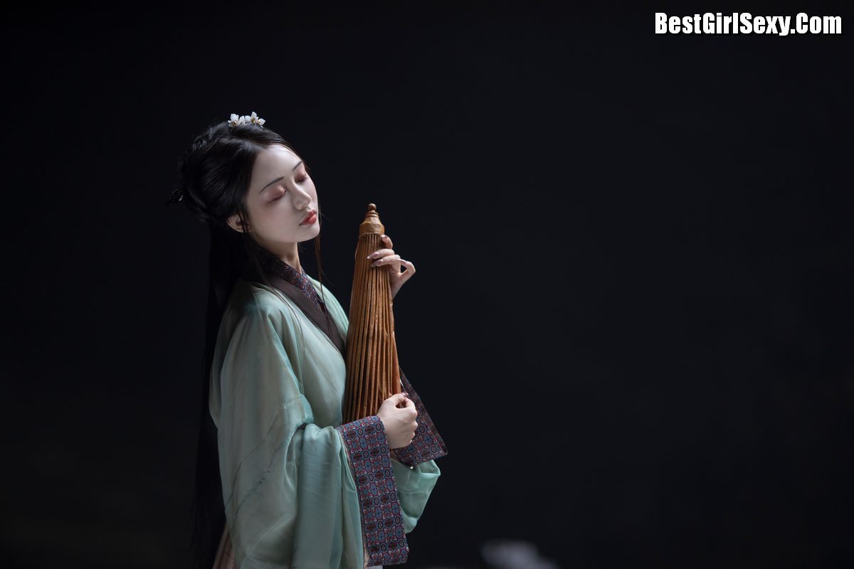 图片[8]-YiTuYu艺图语 Vol.4031 Su Mei Zai Lu Shang[25P]-六色网