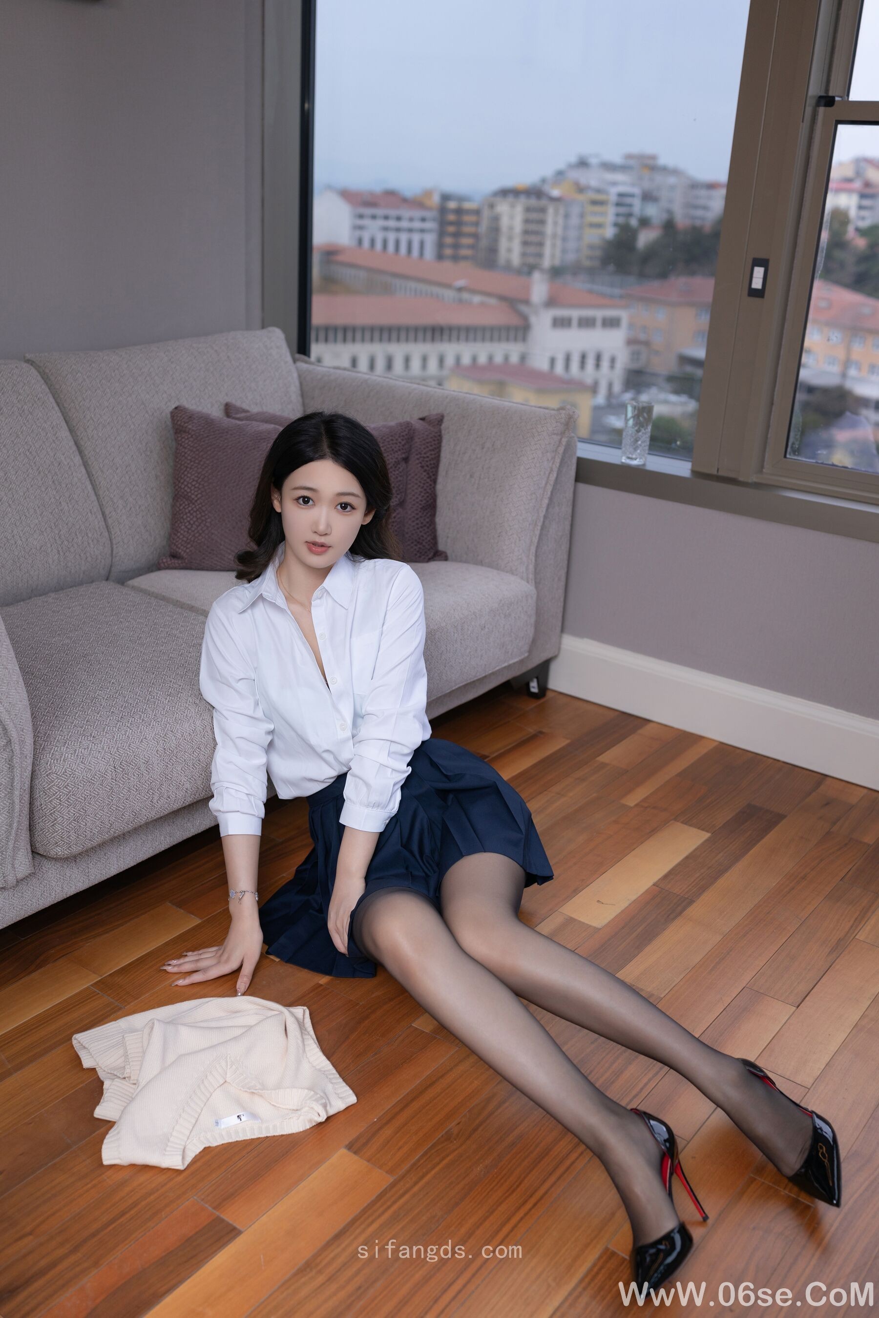 图片[12]-私购流出 NO.9866 唐安琪《私购流出》[83P + 2V]-六色网