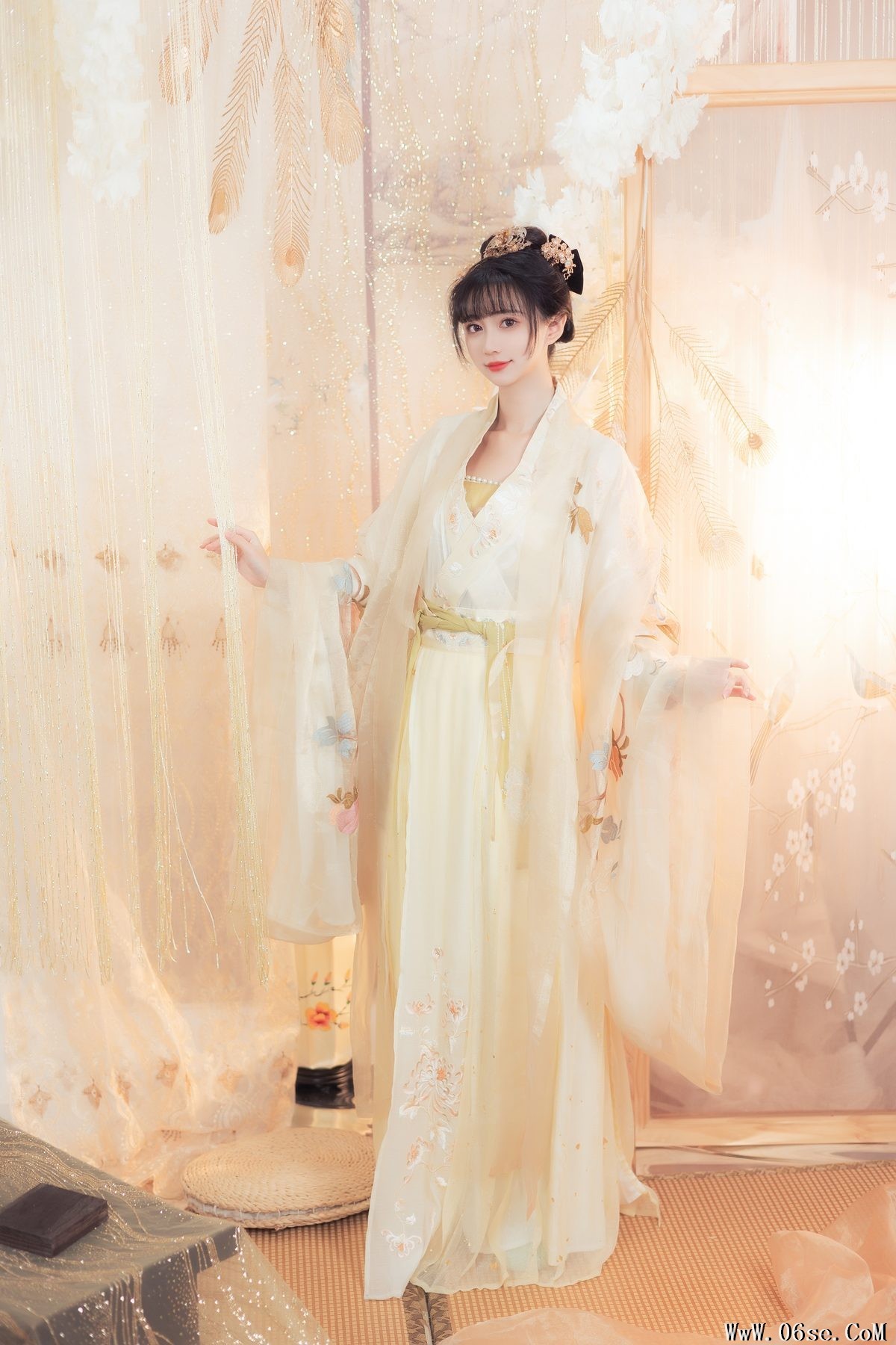 图片[9]-YiTuYu艺图语 Vol.6129 Qi Luo Sheng De Xiao Su Su[26P]-六色网