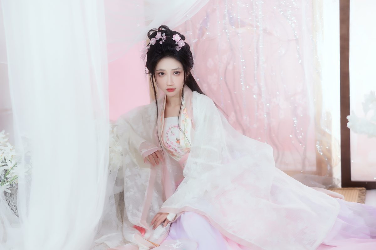 图片[23]-YiTuYu艺图语 Vol.3822 Qi Luo Sheng De Xiao Su Su[25P]-六色网