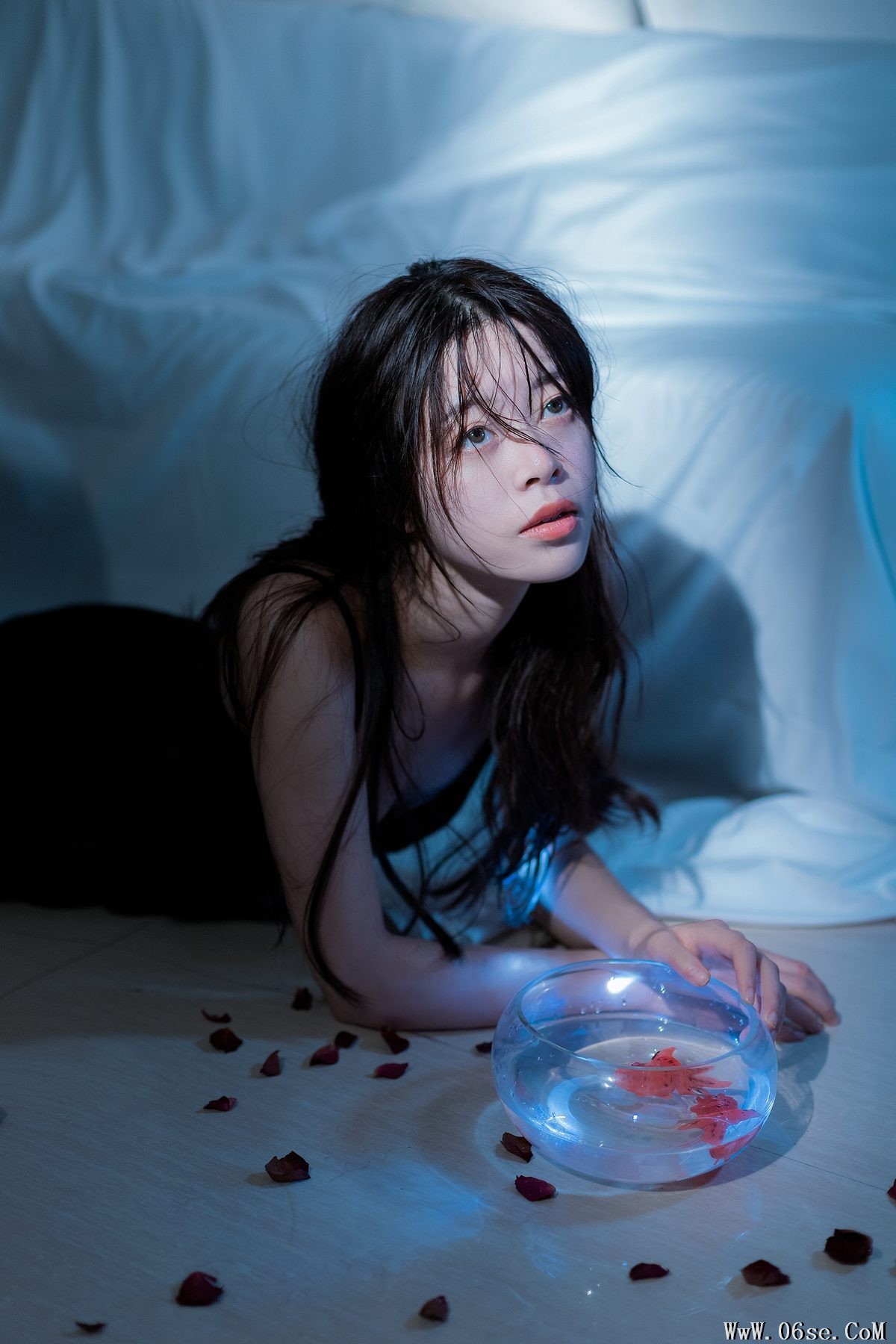 图片[26]-YiTuYu艺图语 Vol.4275 Suo Suo[30P]-六色网