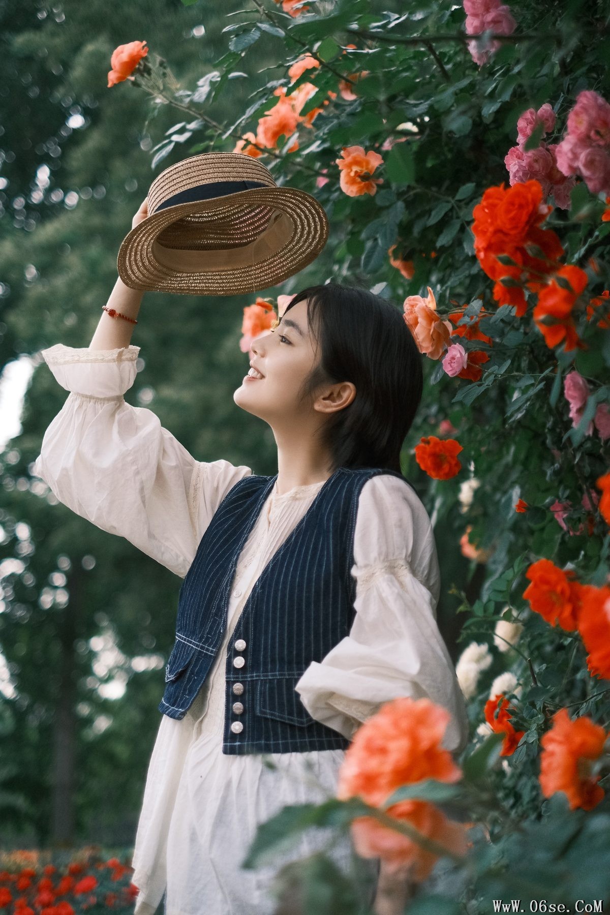 图片[25]-YiTuYu艺图语 Vol.4657 Fan Fan[33P]-六色网