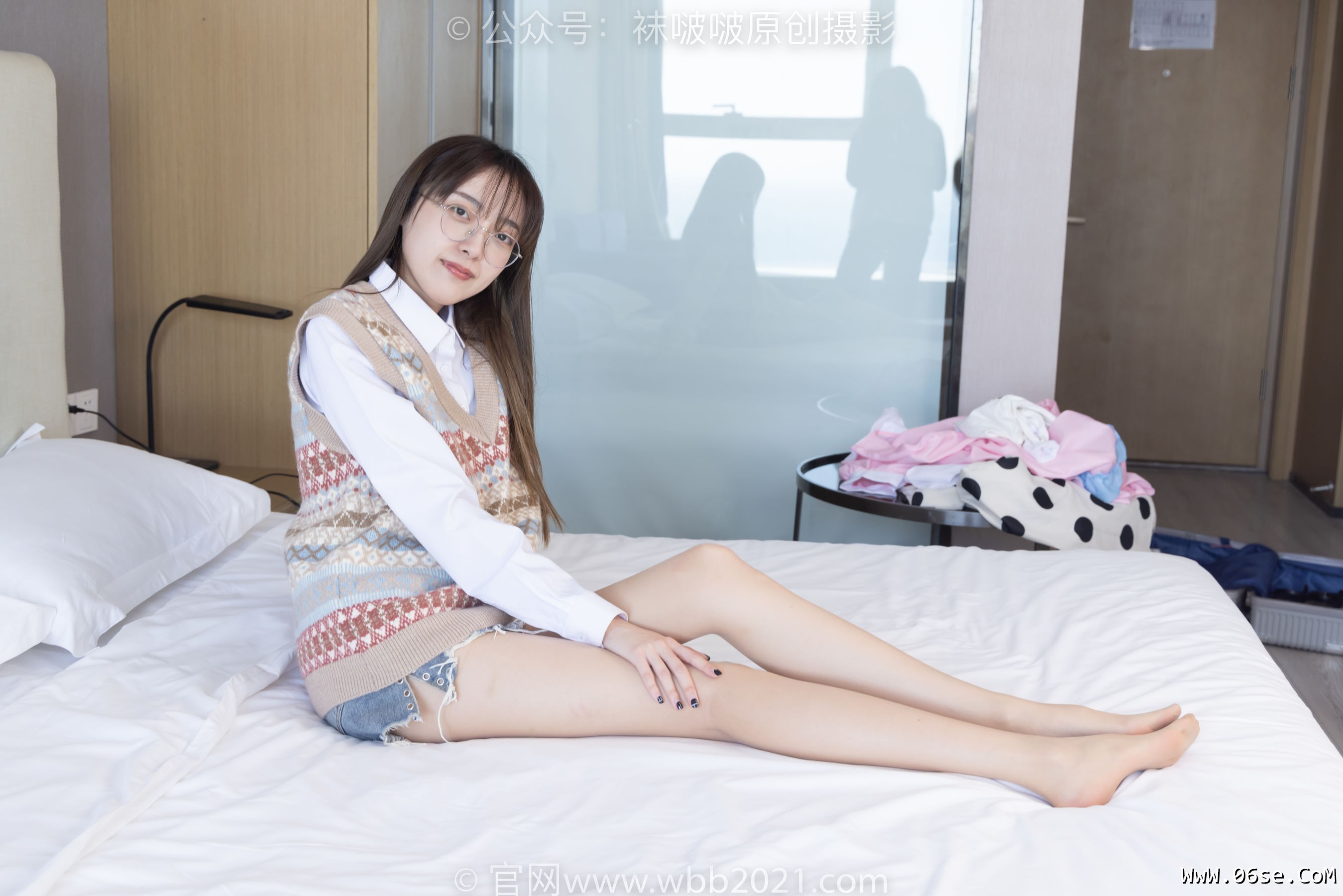 图片[3]-BoBoSocks袜啵啵 No.316 稚予 -运动鞋、马丁靴、肉丝[160P]-六色网