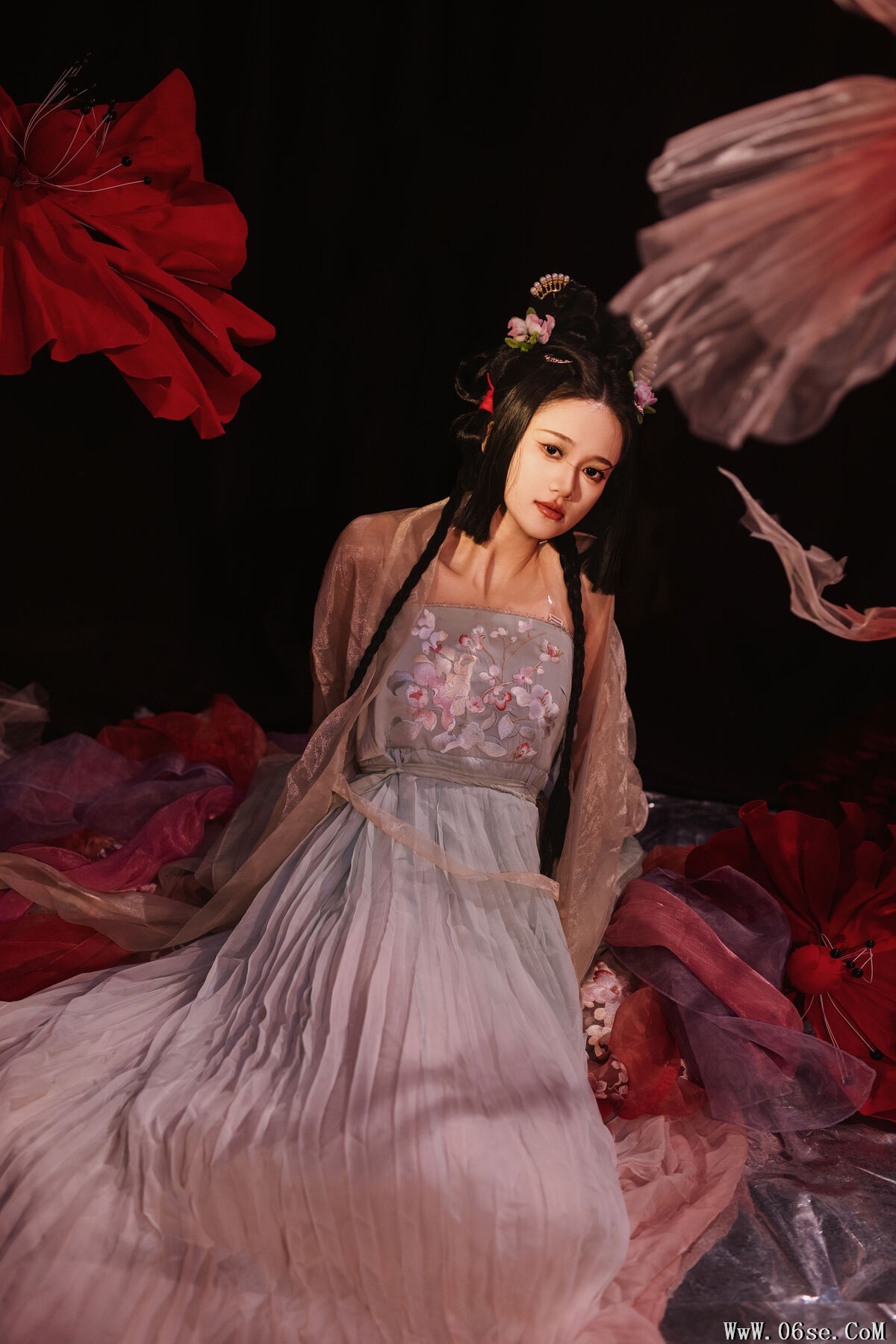 图片[26]-YiTuYu艺图语 Vol.6355 Wen Wen[28P]-六色网