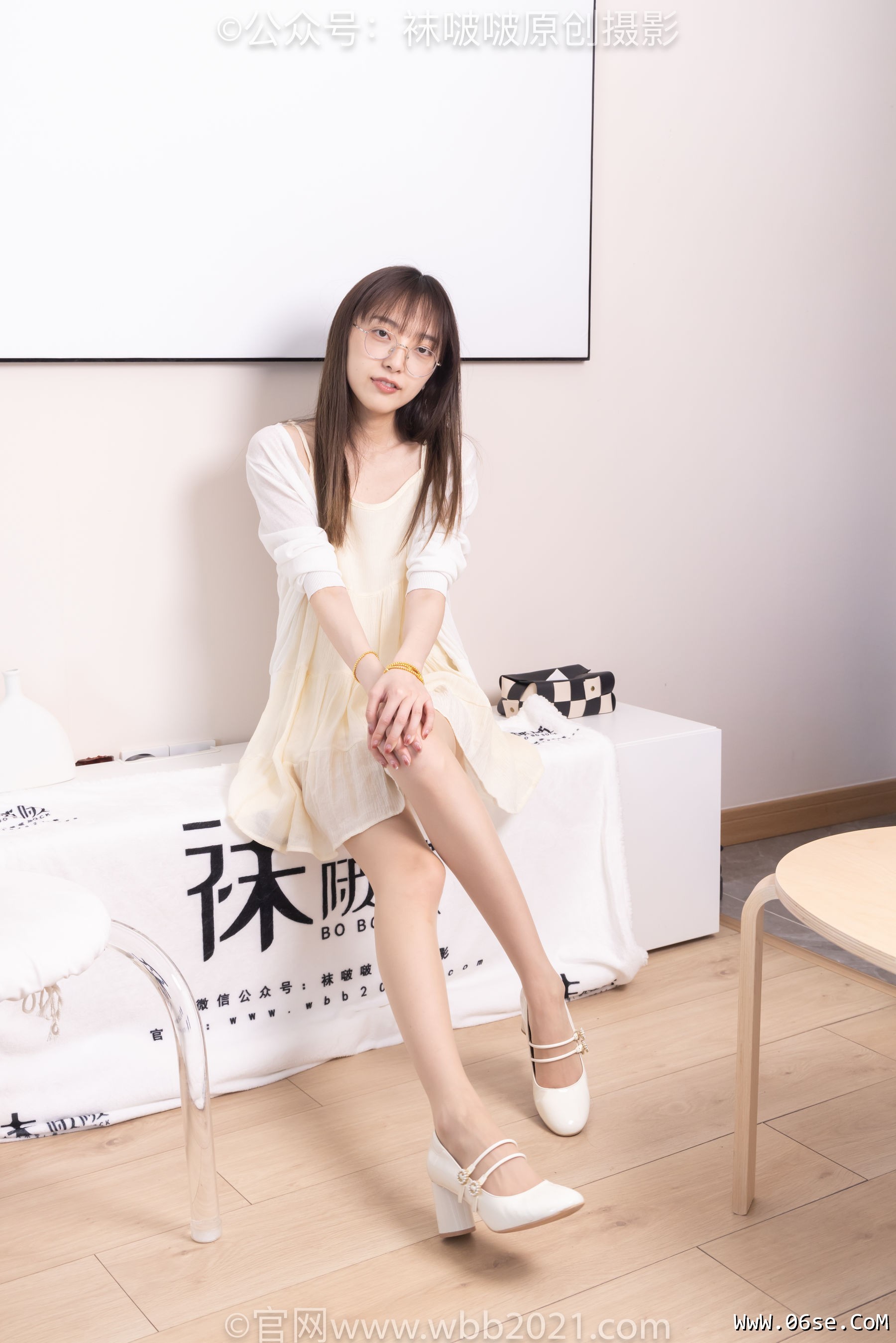 图片[24]-BoBoSocks袜啵啵 No.391 稚予 -两双高跟鞋、肉丝、油亮白丝、裸足[145P]-六色网