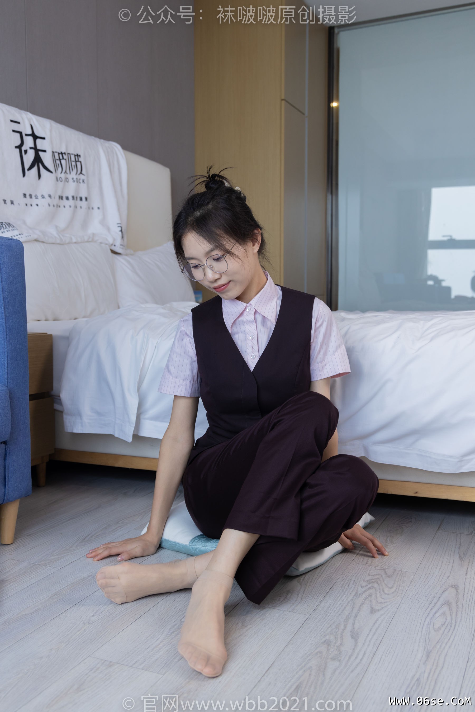 图片[49]-BoBoSocks袜啵啵 No.271 芝士 -平底鞋、短肉丝、银行制服[146P]-六色网