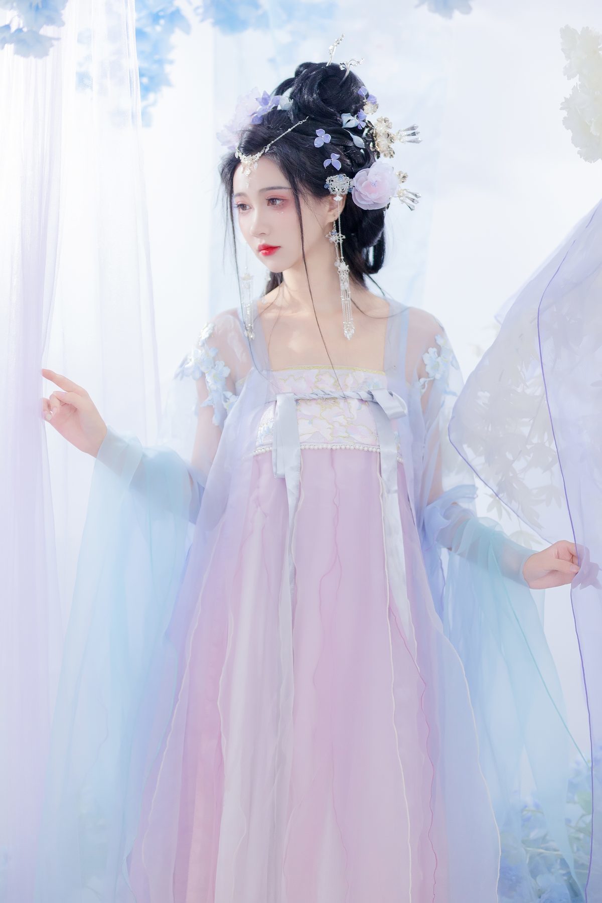 图片[28]-YiTuYu艺图语 Vol.5599 Qi Luo Sheng De Xiao Su Su[31P]-六色网