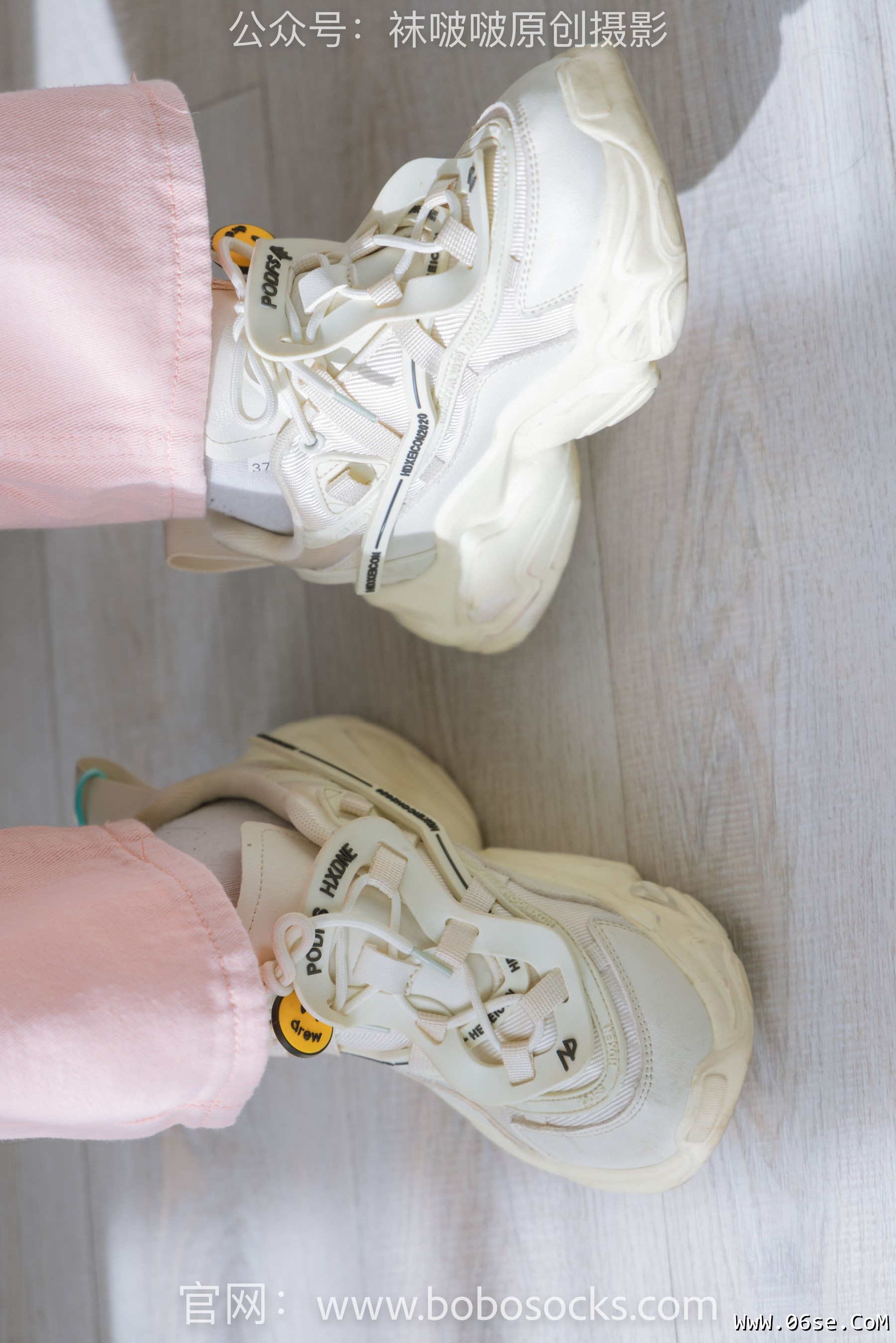 图片[59]-BoBoSocks袜啵啵 No.141 周周-运动鞋、白棉袜、裸足[140P]-六色网