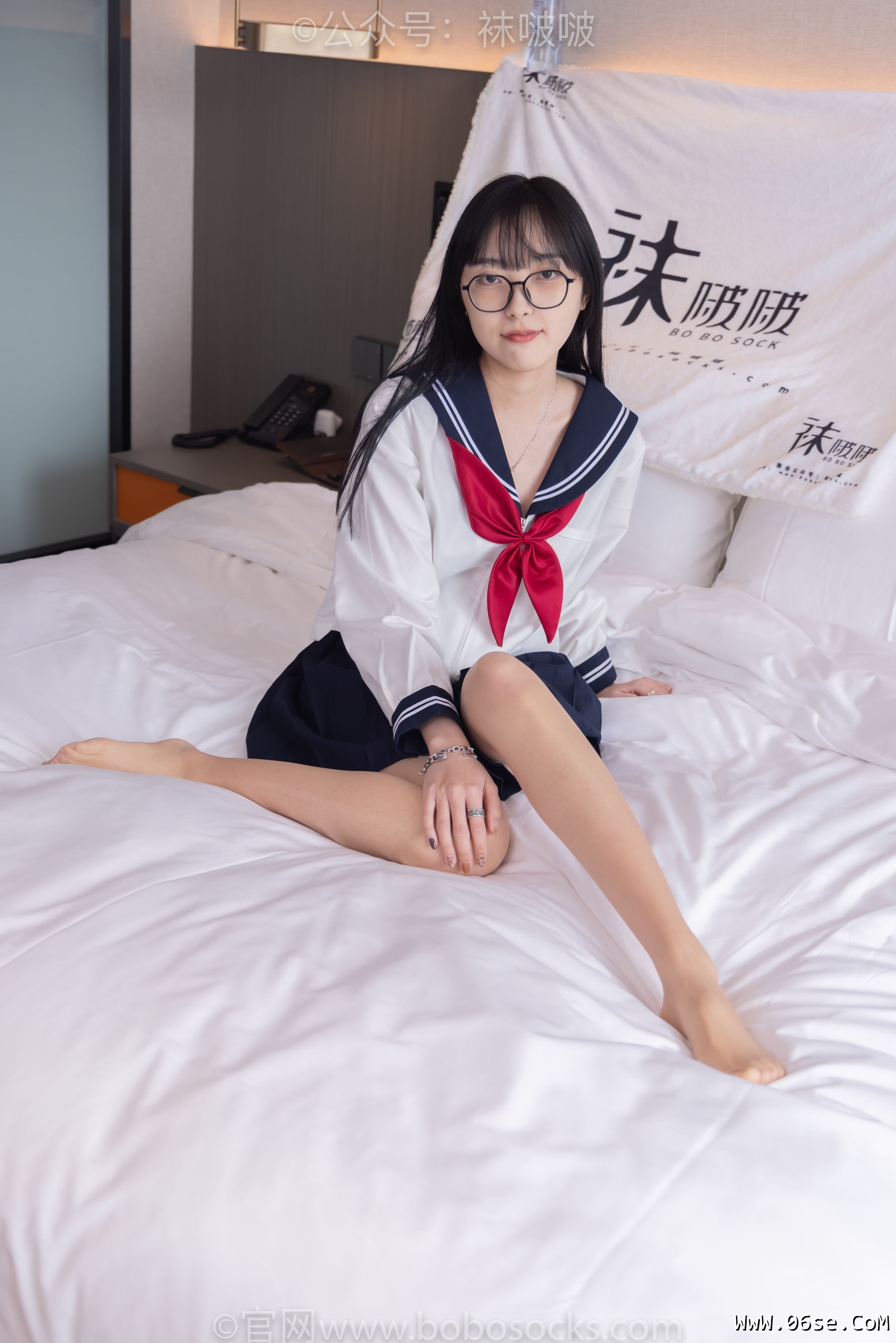 图片[56]-BoBoSocks袜啵啵 积分限定作品005 稚予-JK制服、皮鞋、油亮肉丝、踩蛋糕[133P]-六色网