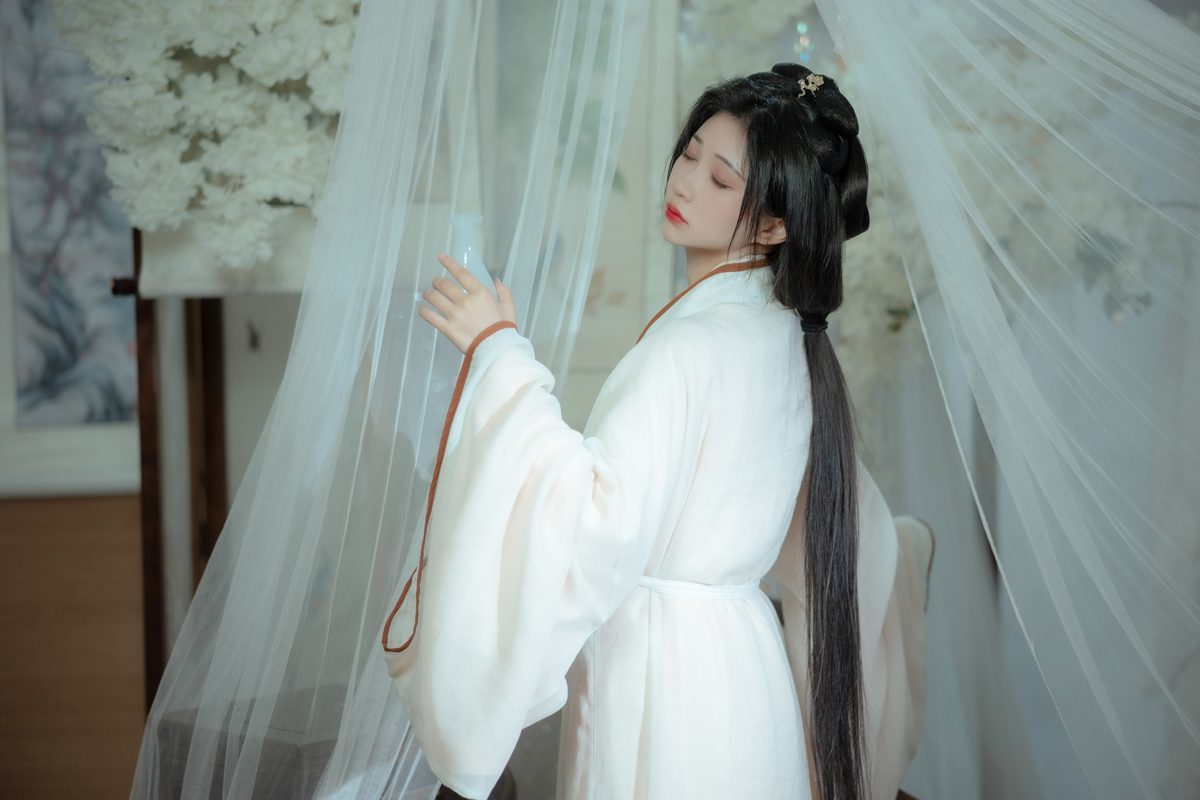 图片[10]-YiTuYu艺图语 Vol.4150 Qi Luo Sheng De Xiao Su Su[25P]-六色网