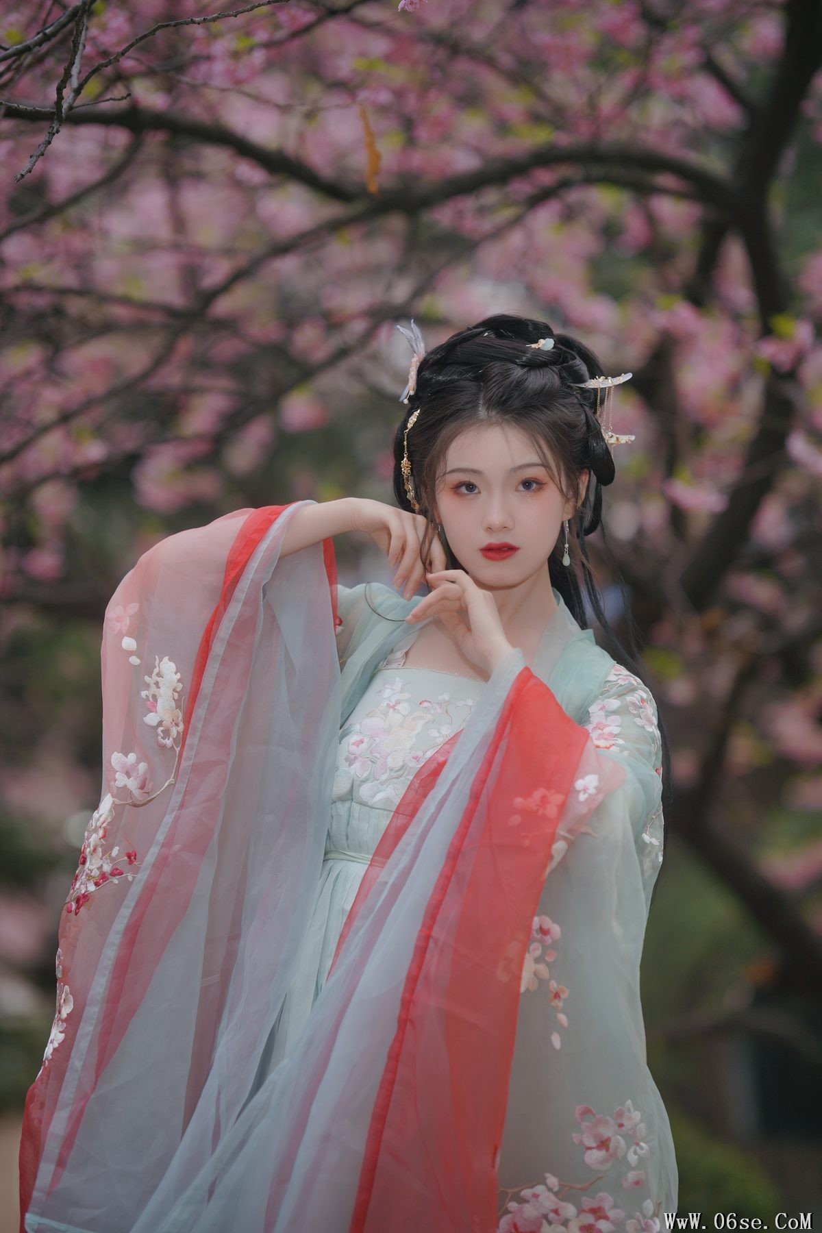 图片[4]-YiTuYu艺图语 Vol.3847 Yue Li[23P]-六色网