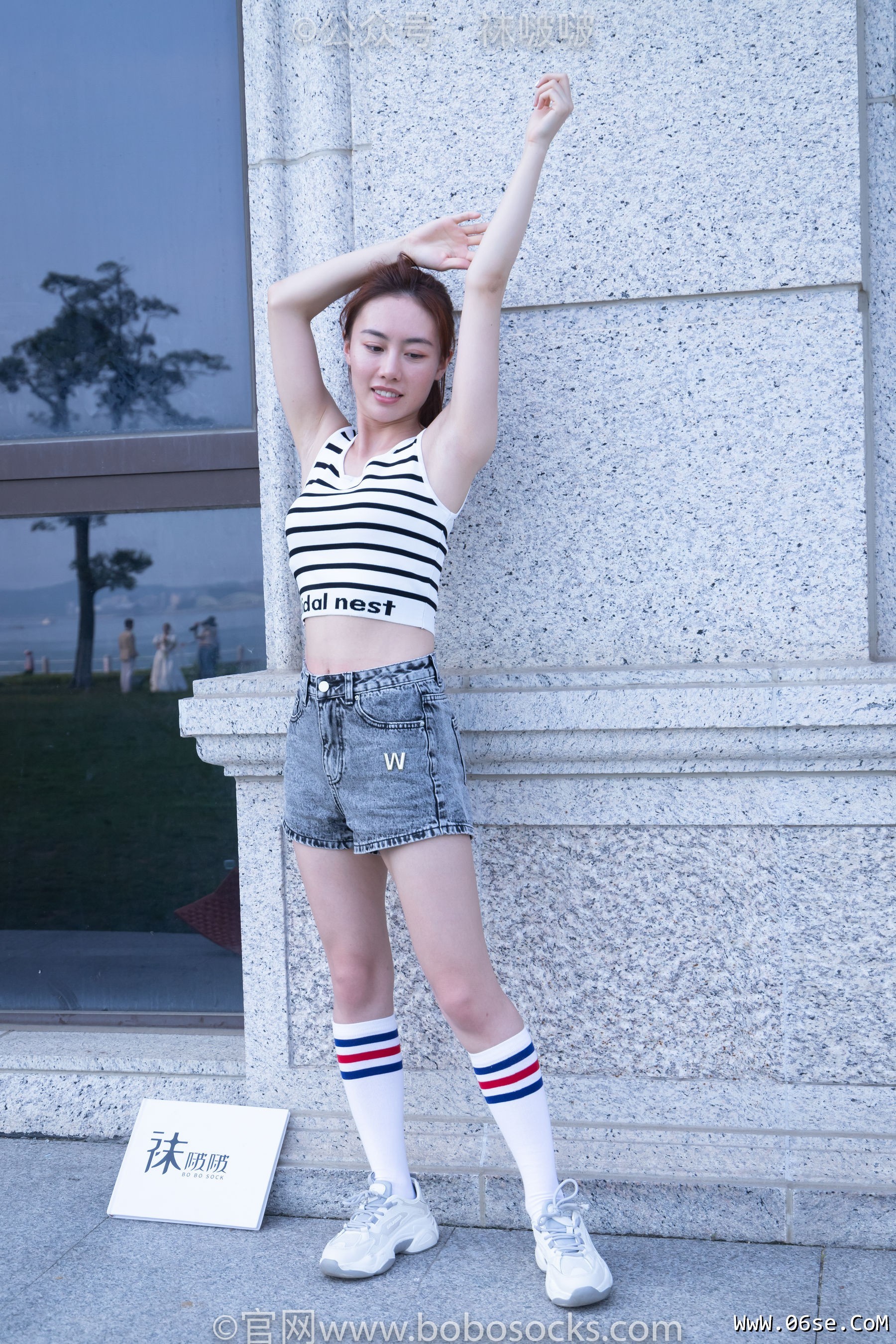 图片[5]-BoBoSocks袜啵啵 No.006 小米-运动鞋、白色小腿袜、裸足[130P]-六色网